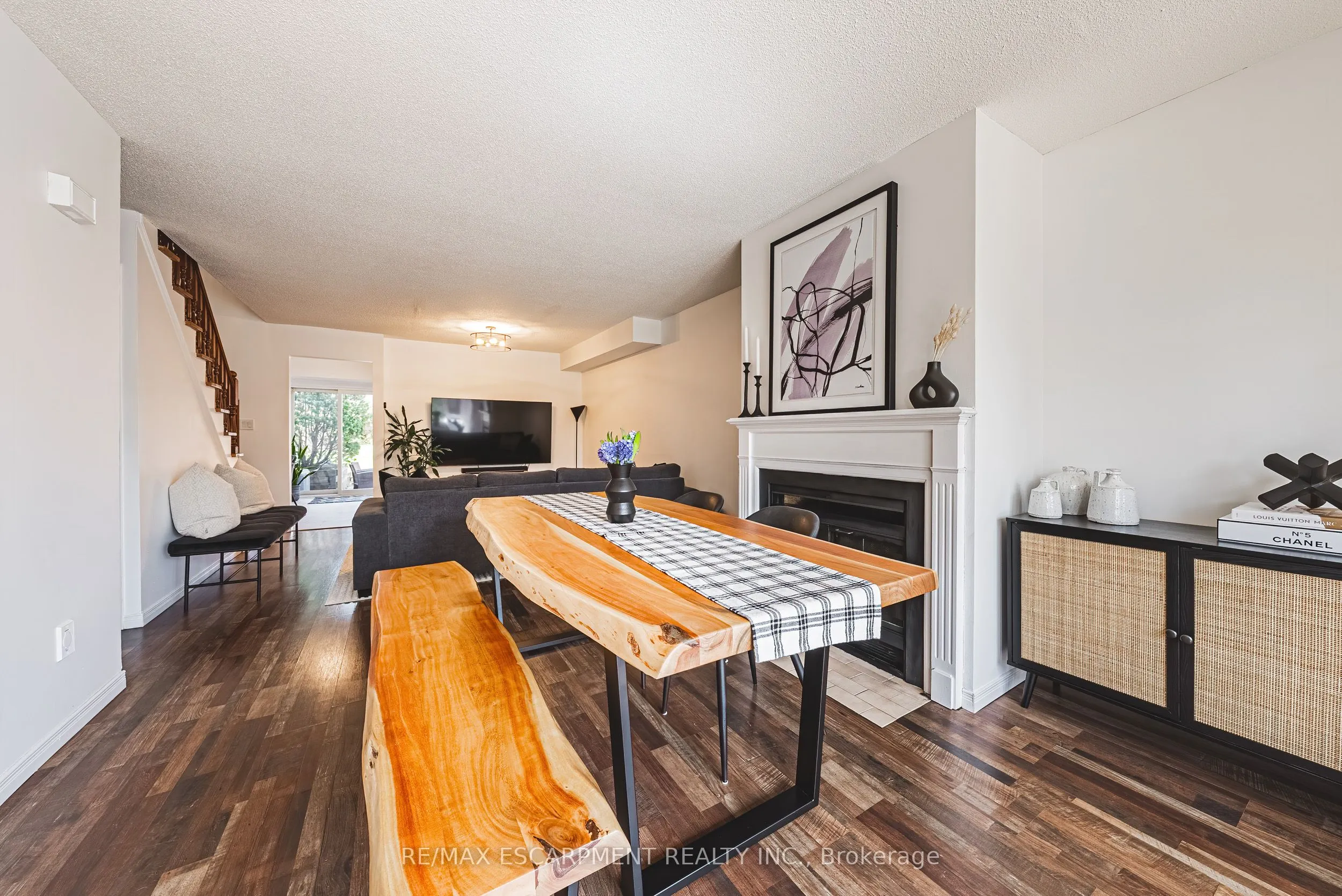 895 Maple Avenue, #116
