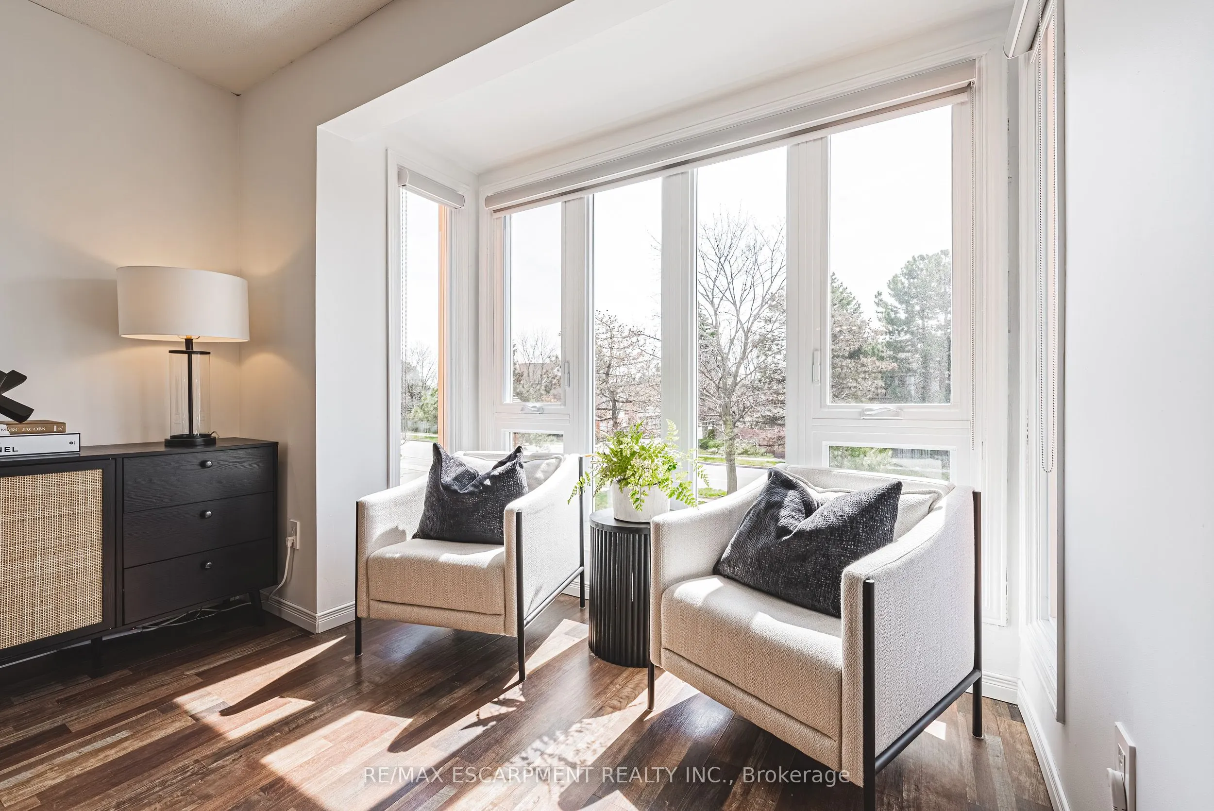 895 Maple Avenue, #116