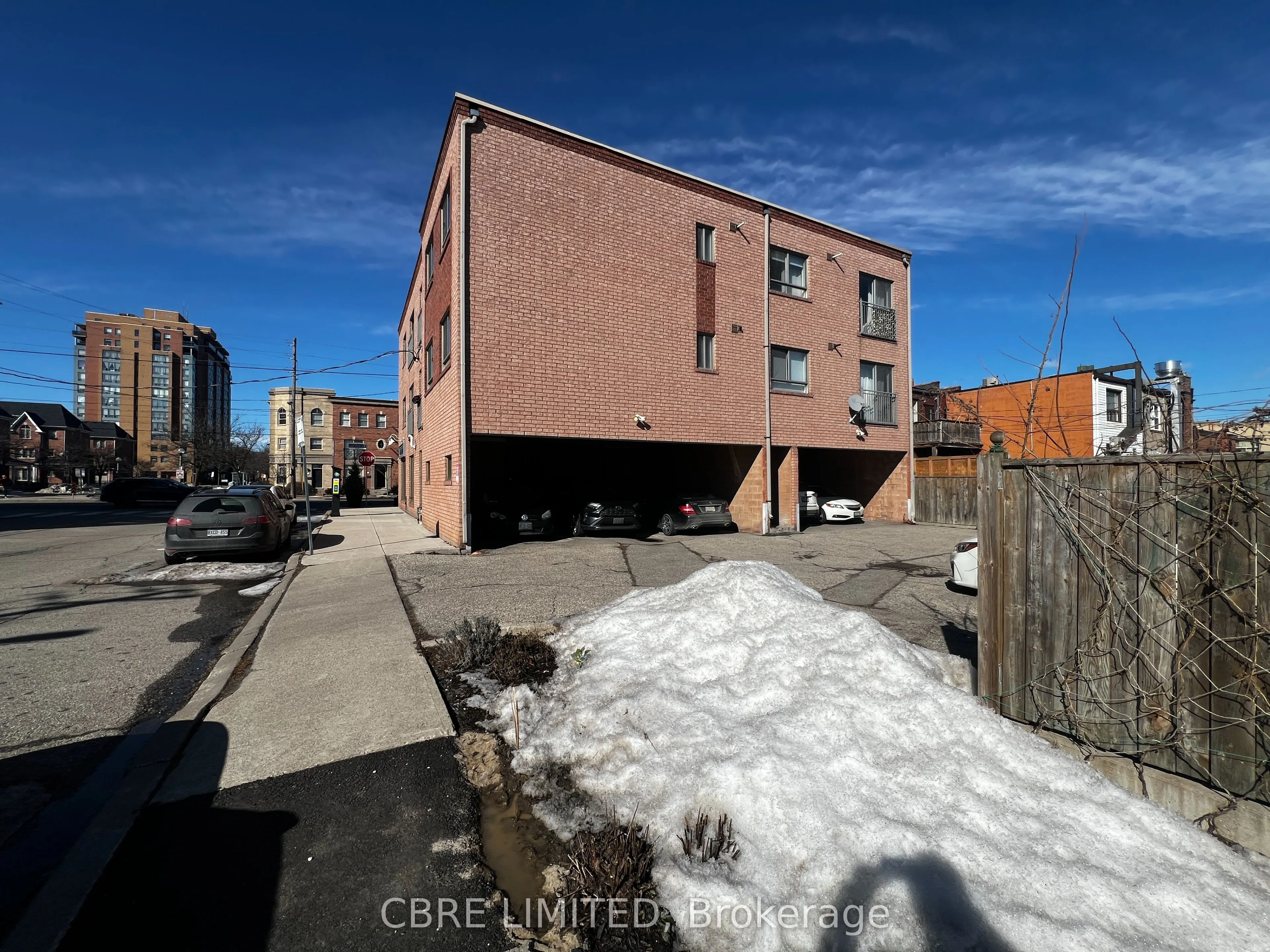 3069 Lake Shore Boulevard W, #102