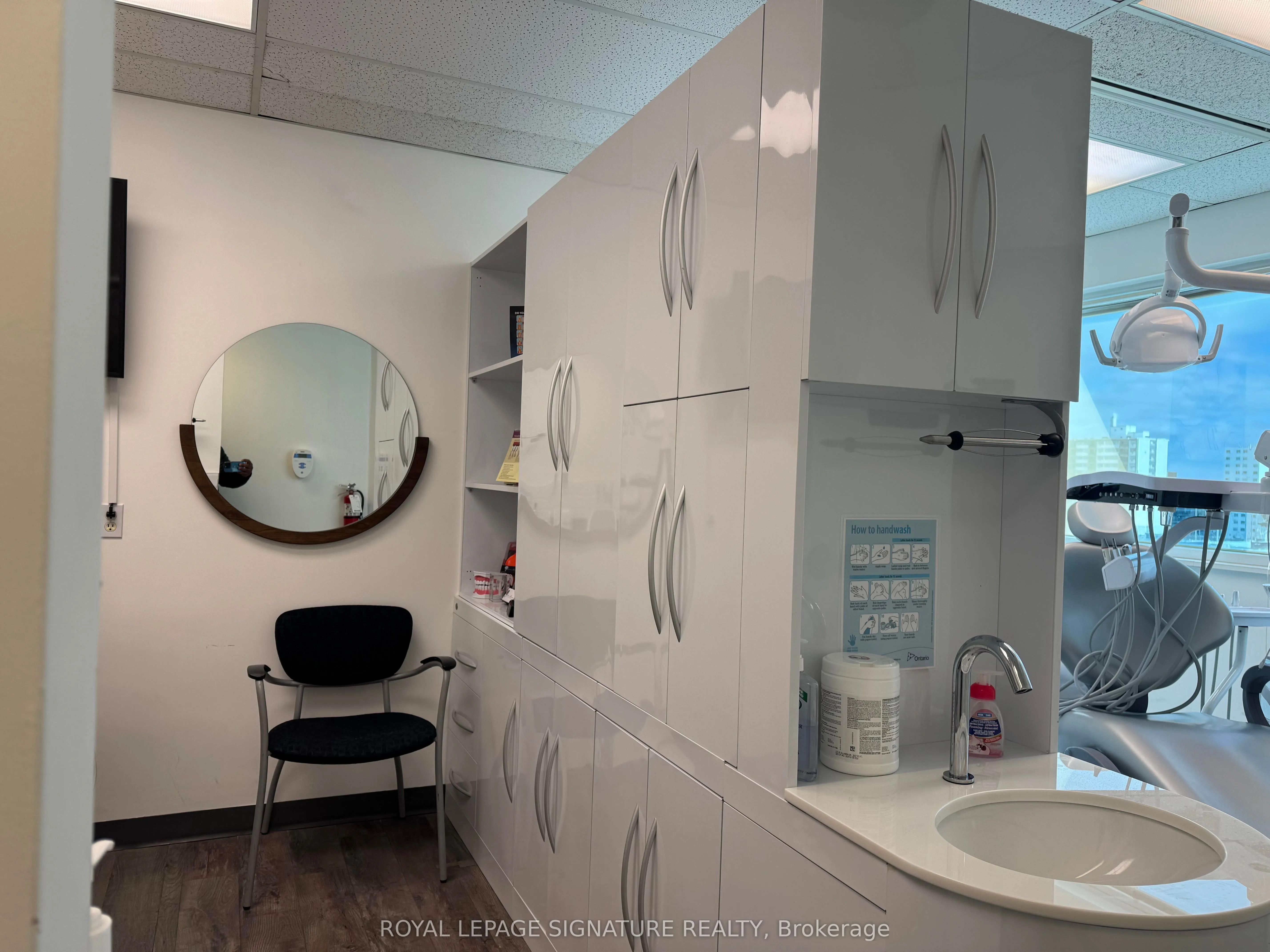 71 King Street W, #Unit 405