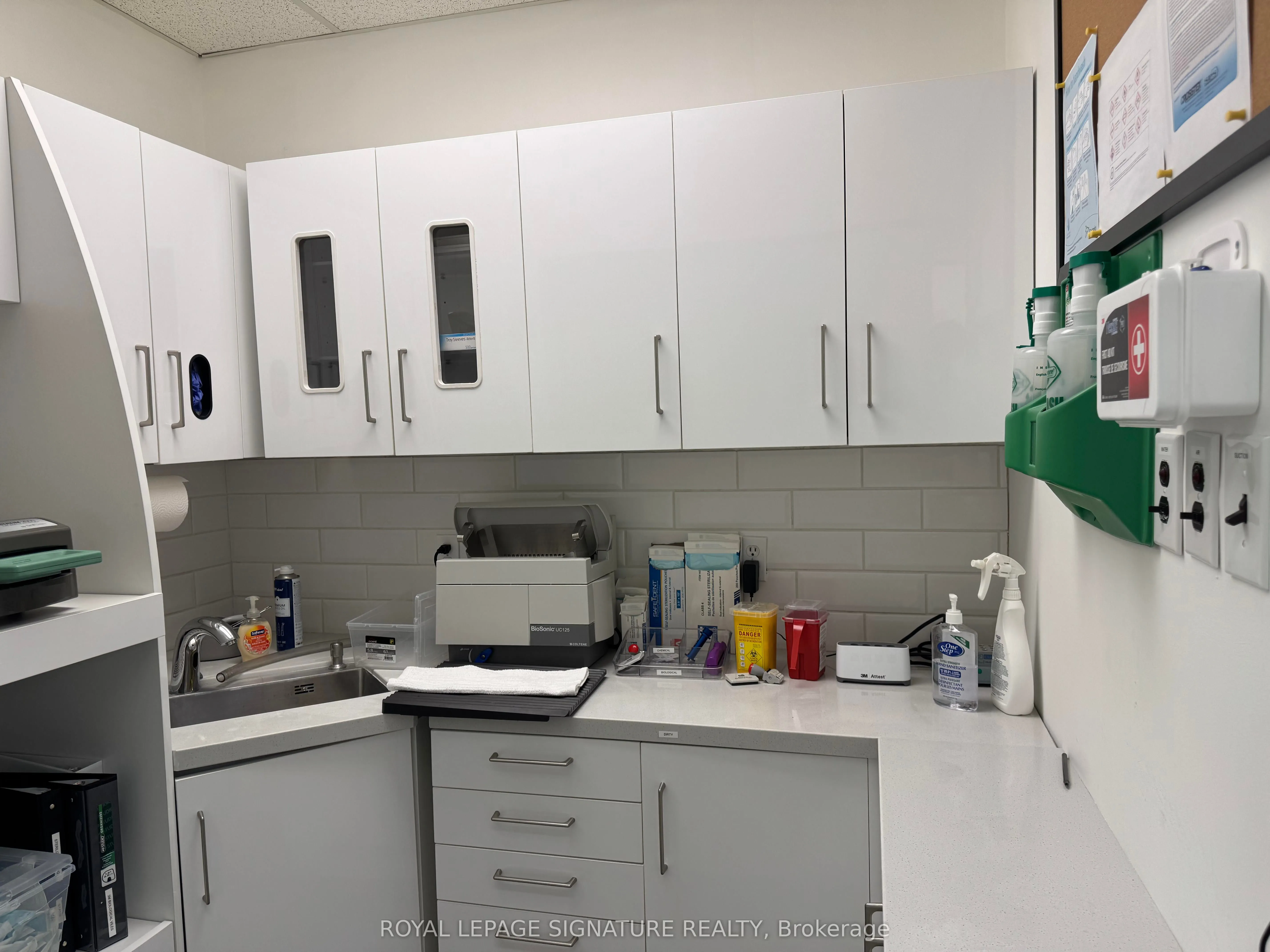 71 King Street W, #Unit 405