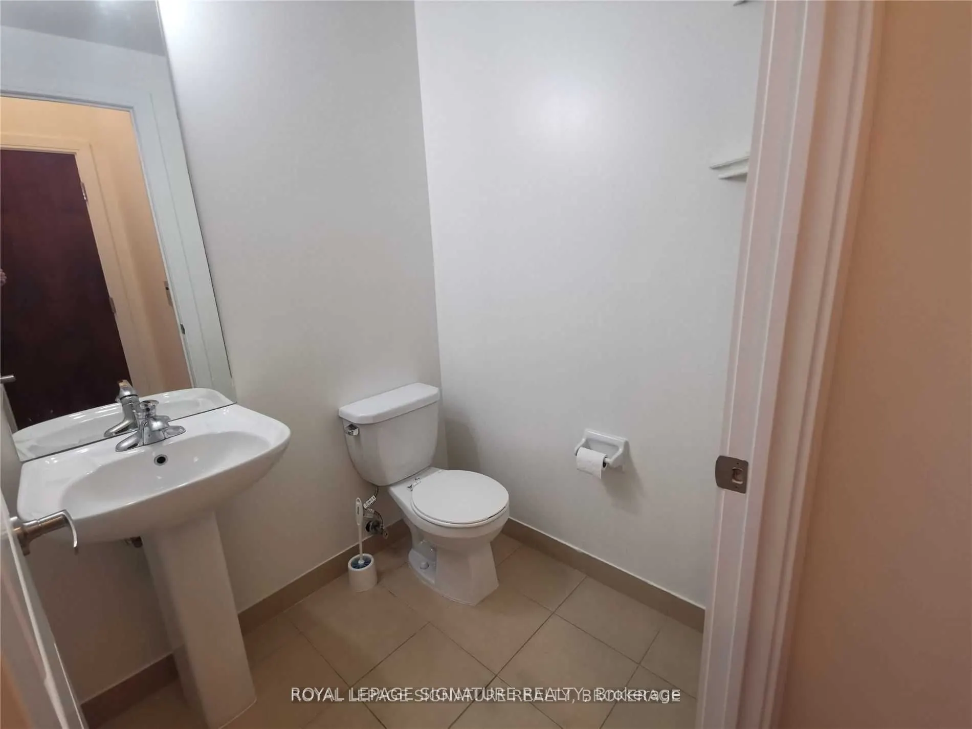 330 Burnhamthorpe Road W, #Ph01
