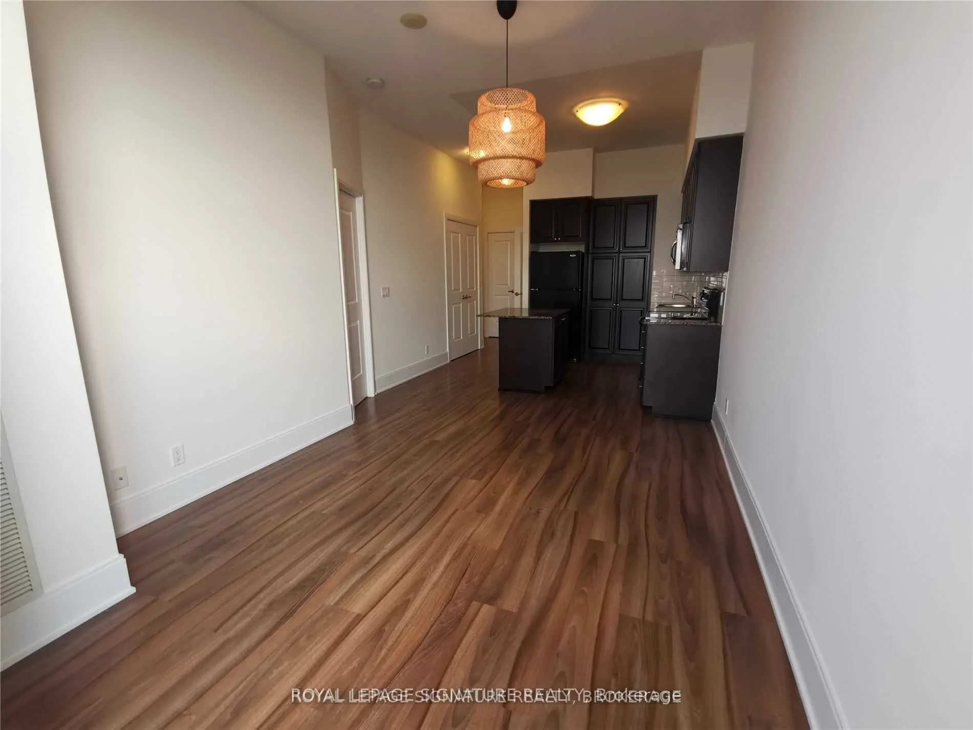 330 Burnhamthorpe Road W, #Ph01