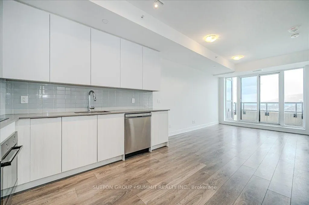 297 Oak Walk Drive, #802