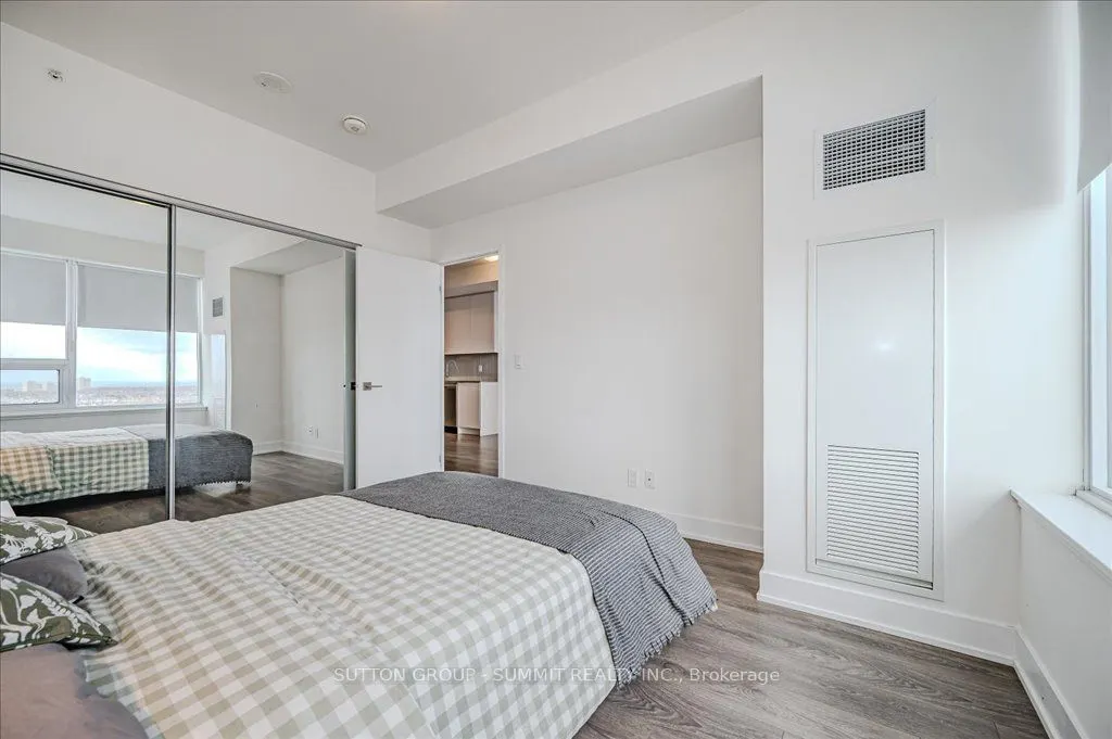 297 Oak Walk Drive, #802