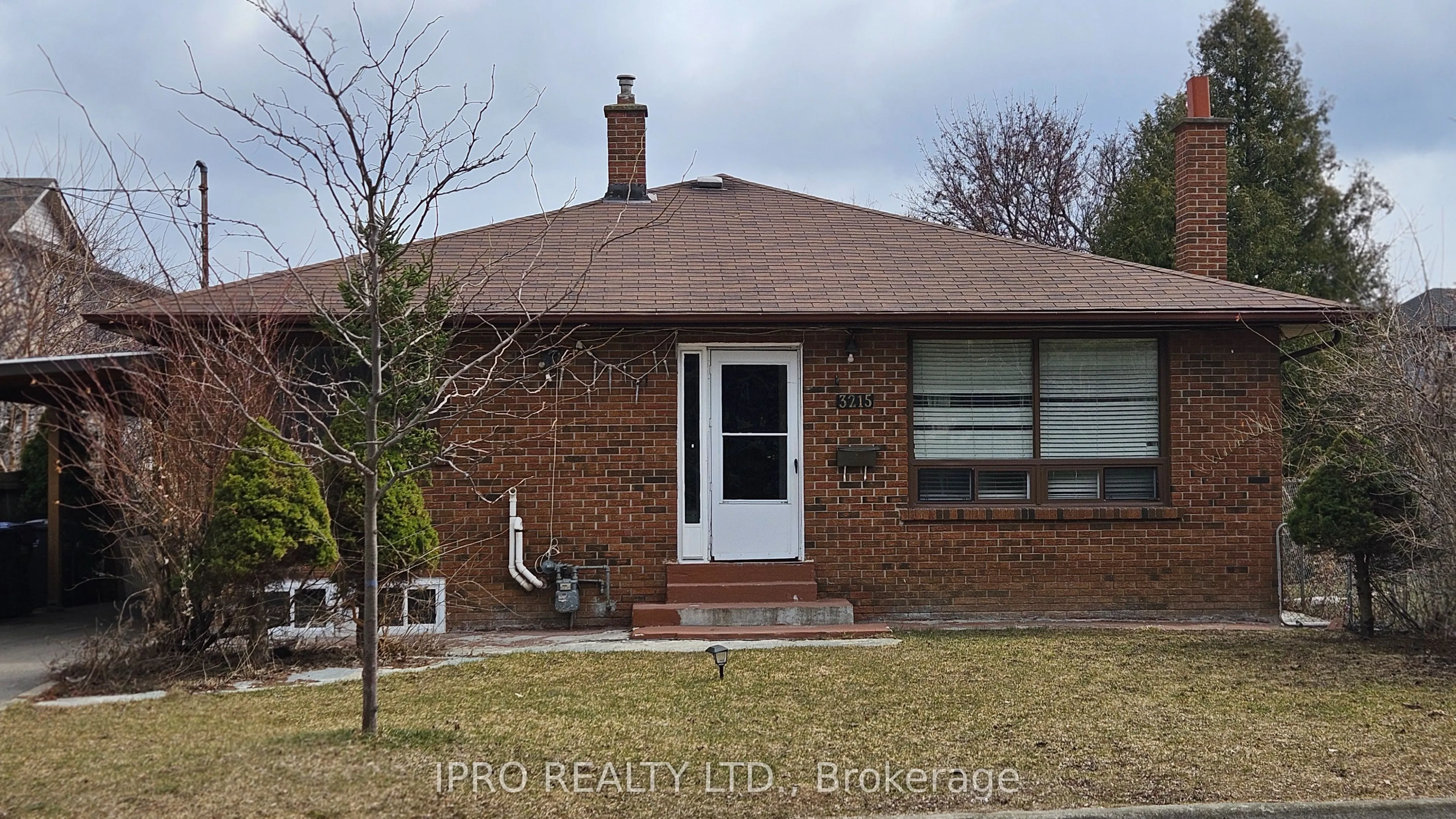 3215 Parkerhill Road