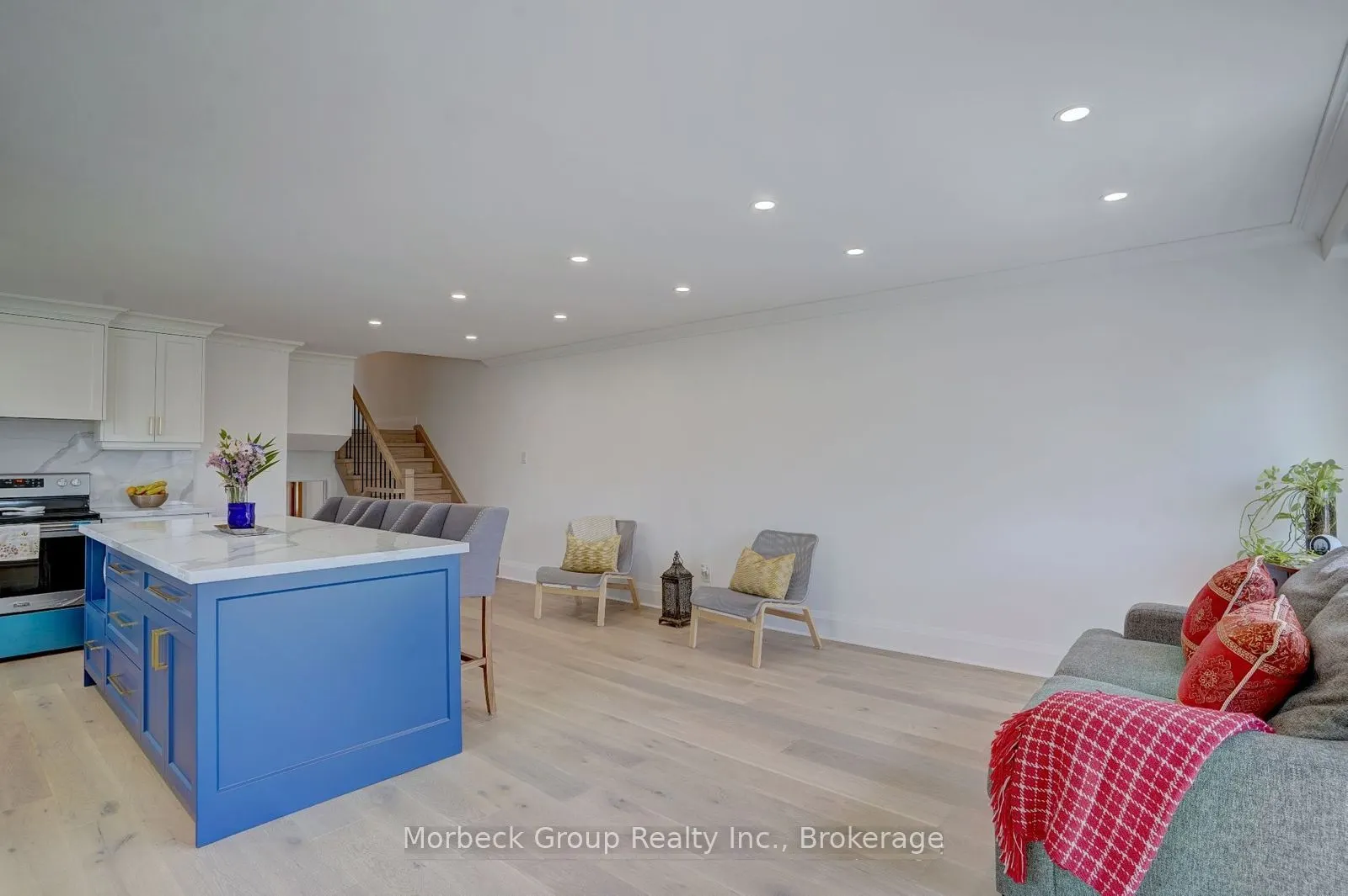 3373 Ellengale Drive