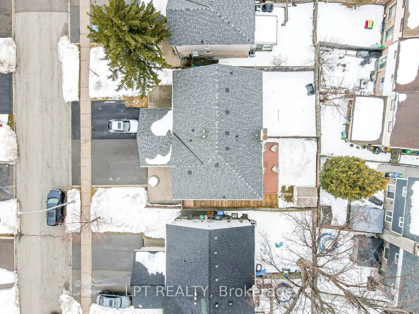18 Nottawasaga Crescent