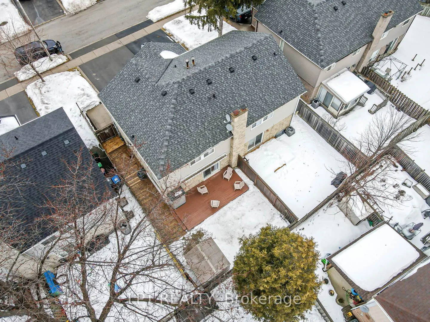 18 Nottawasaga Crescent