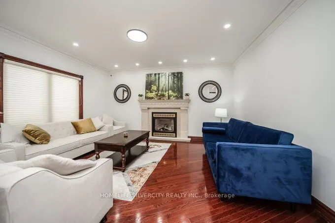 14 Rembrandt Crescent