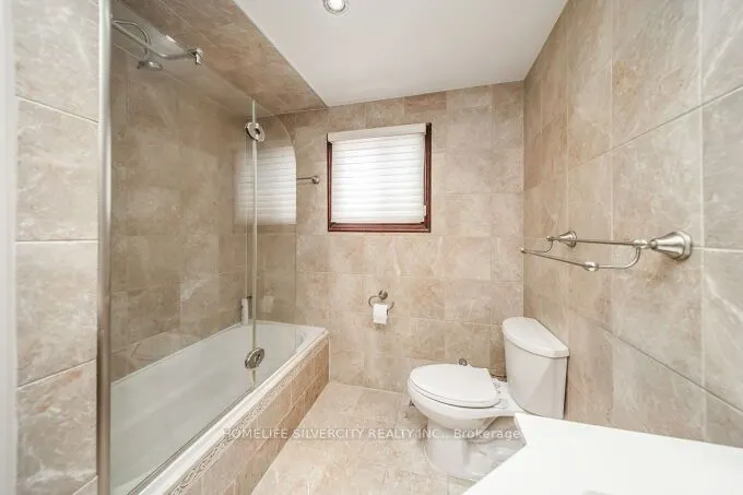 14 Rembrandt Crescent