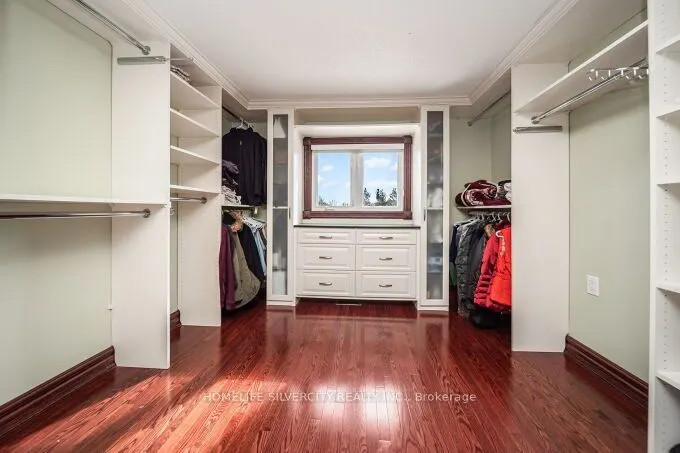 14 Rembrandt Crescent