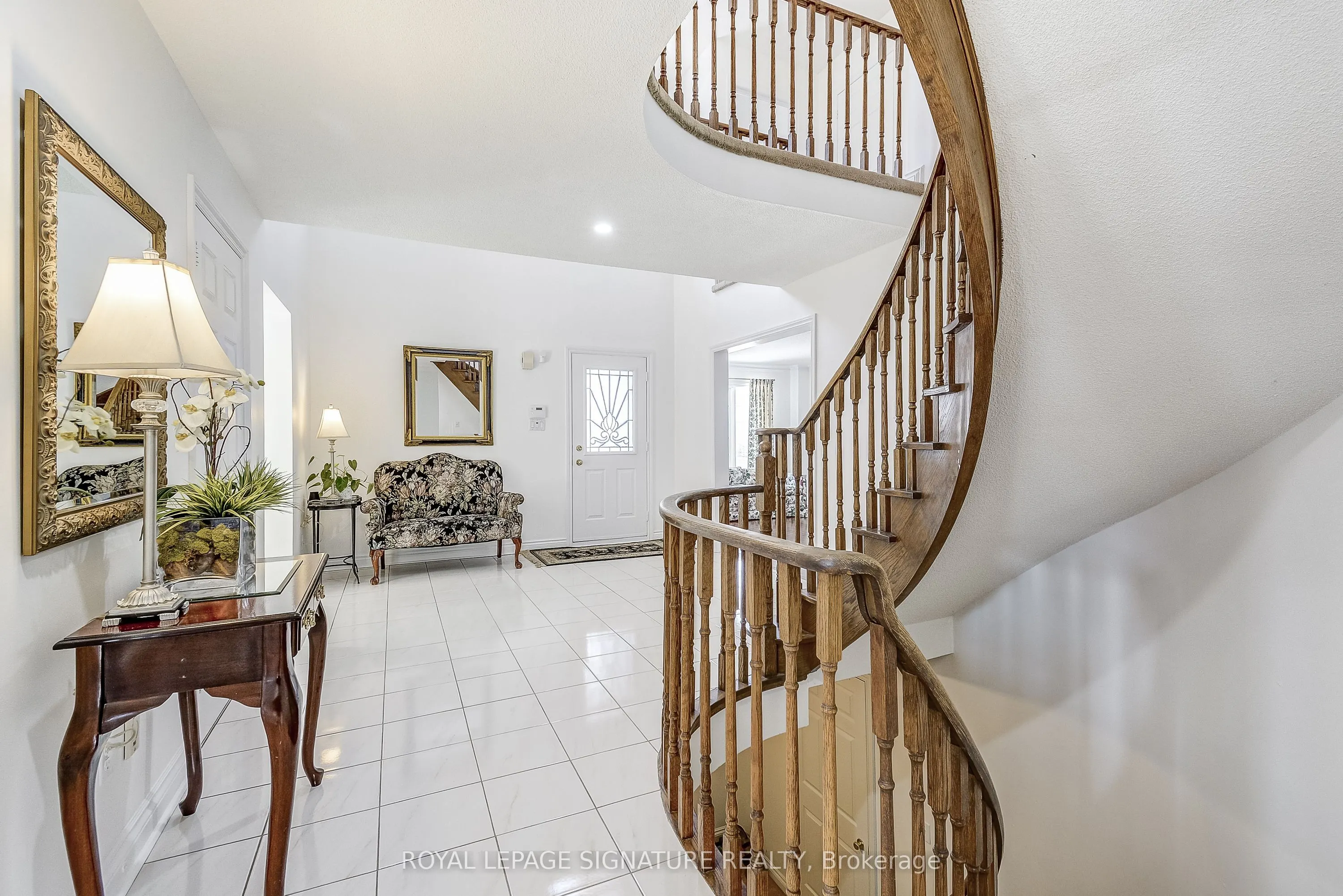 560 Chagall Court