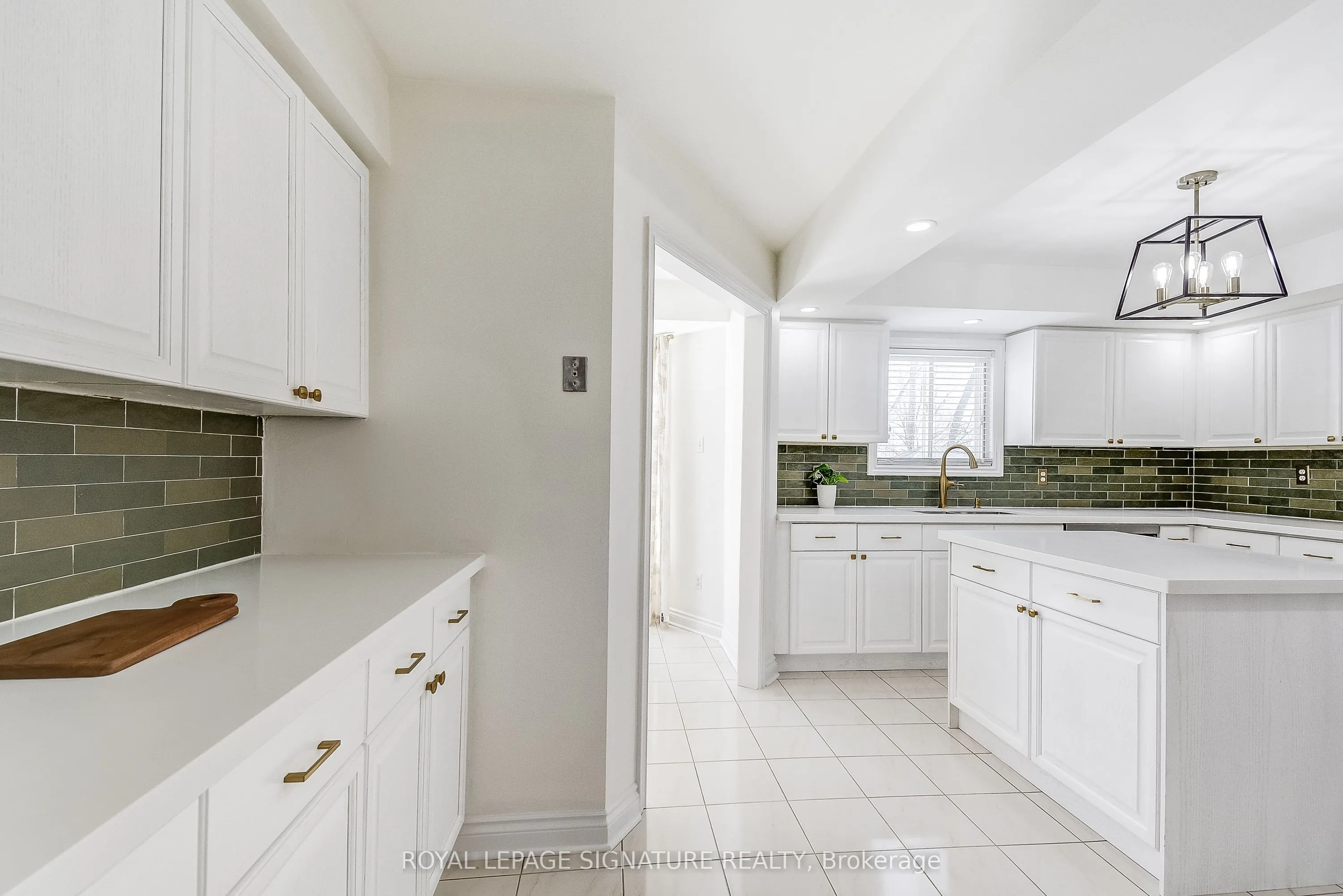 560 Chagall Court