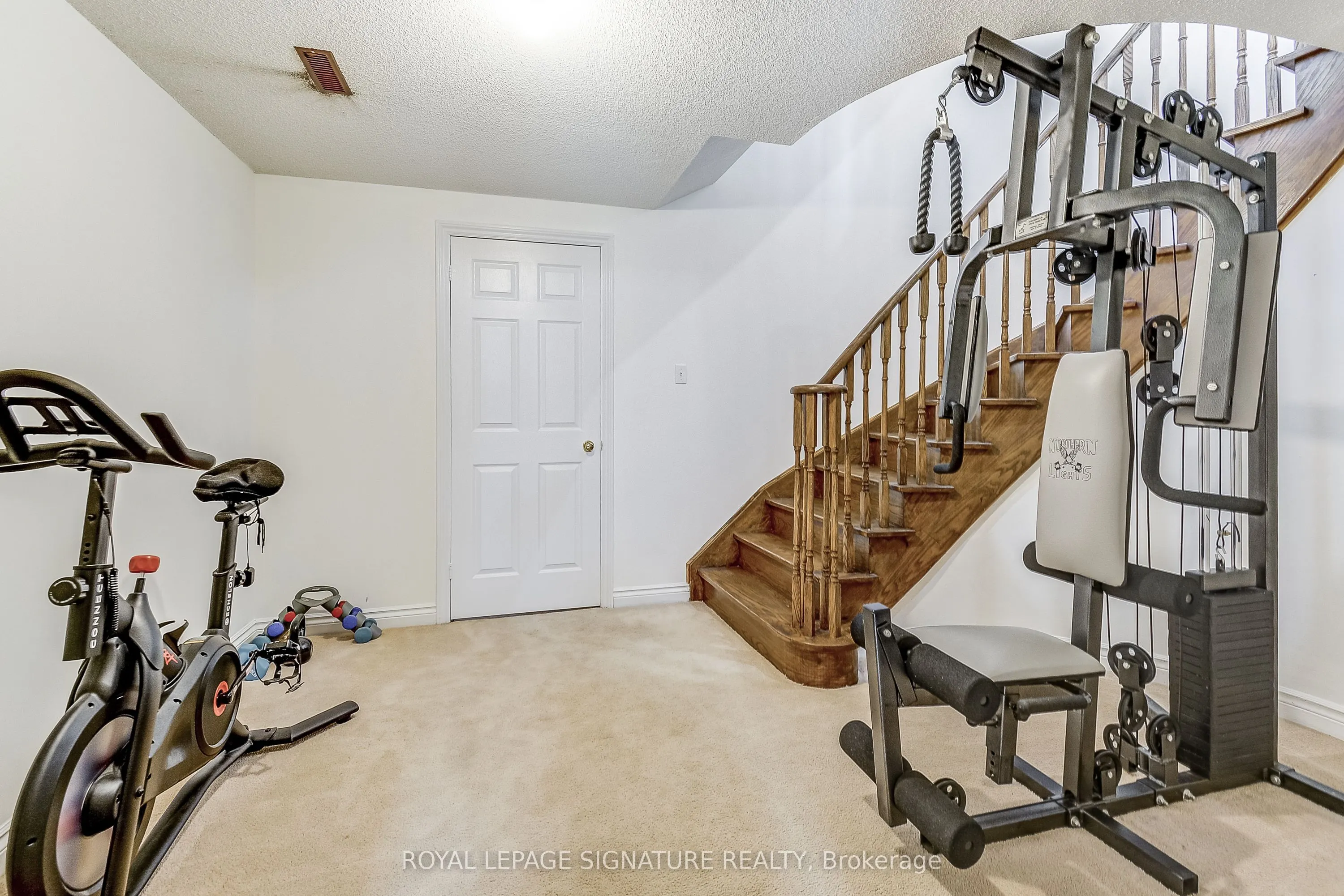 560 Chagall Court
