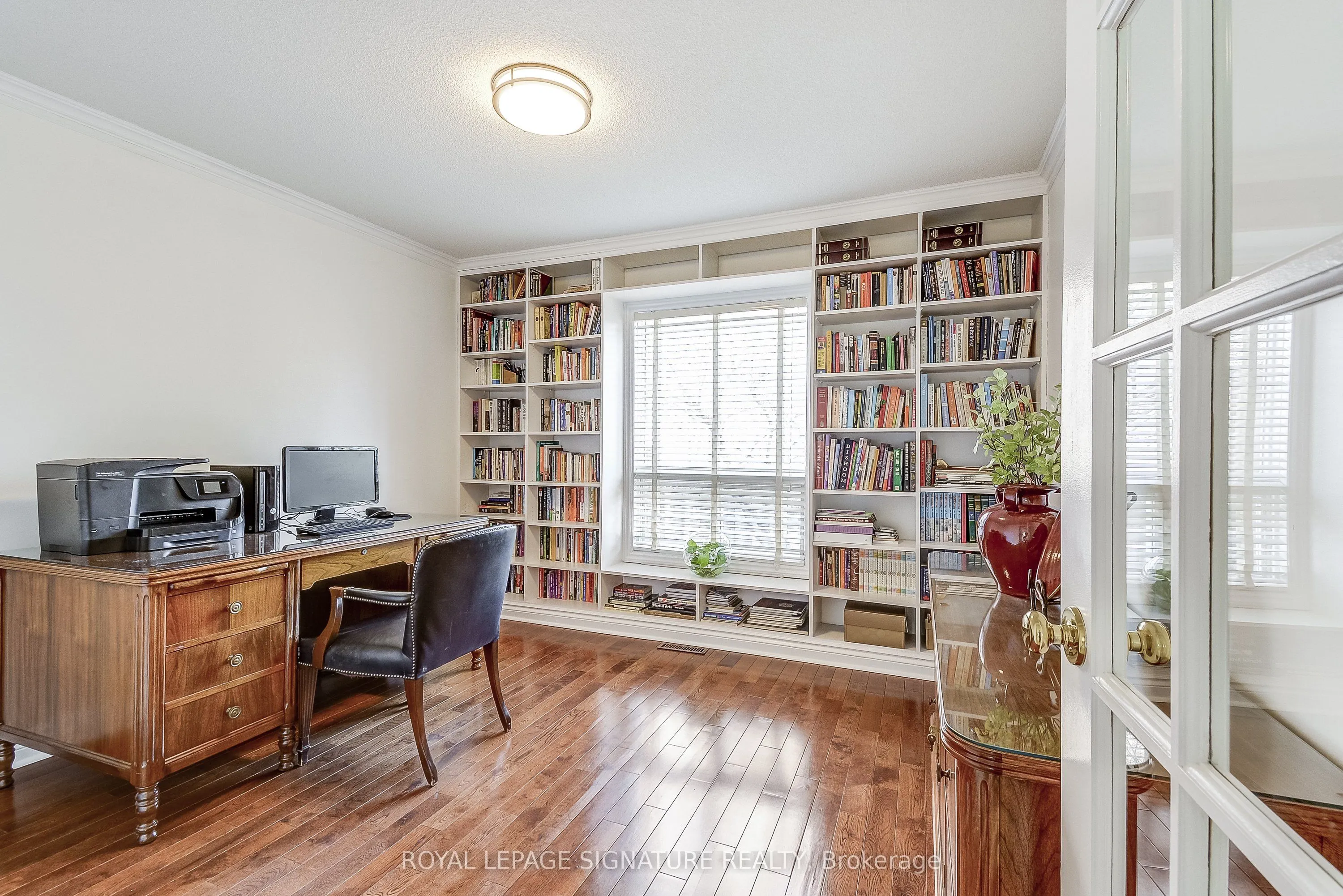 560 Chagall Court