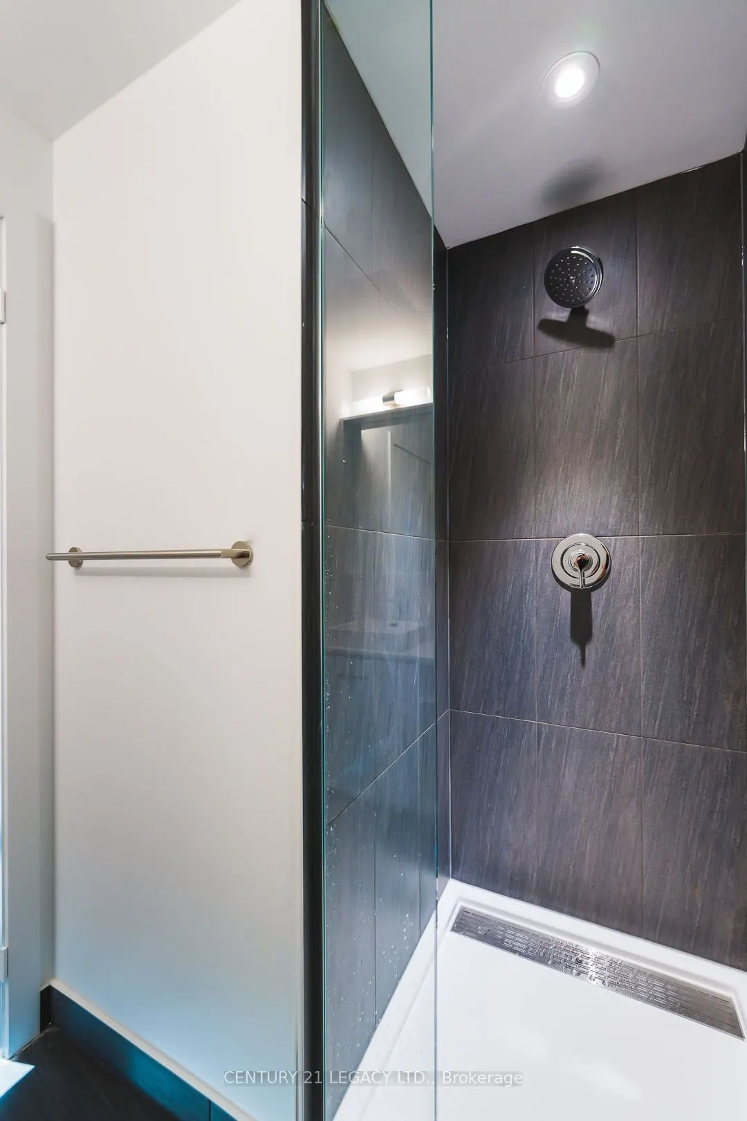 251 Manitoba Street, #1808