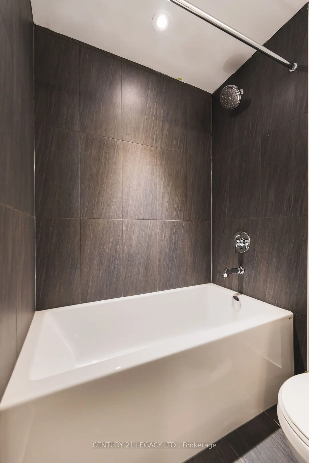 251 Manitoba Street, #1808