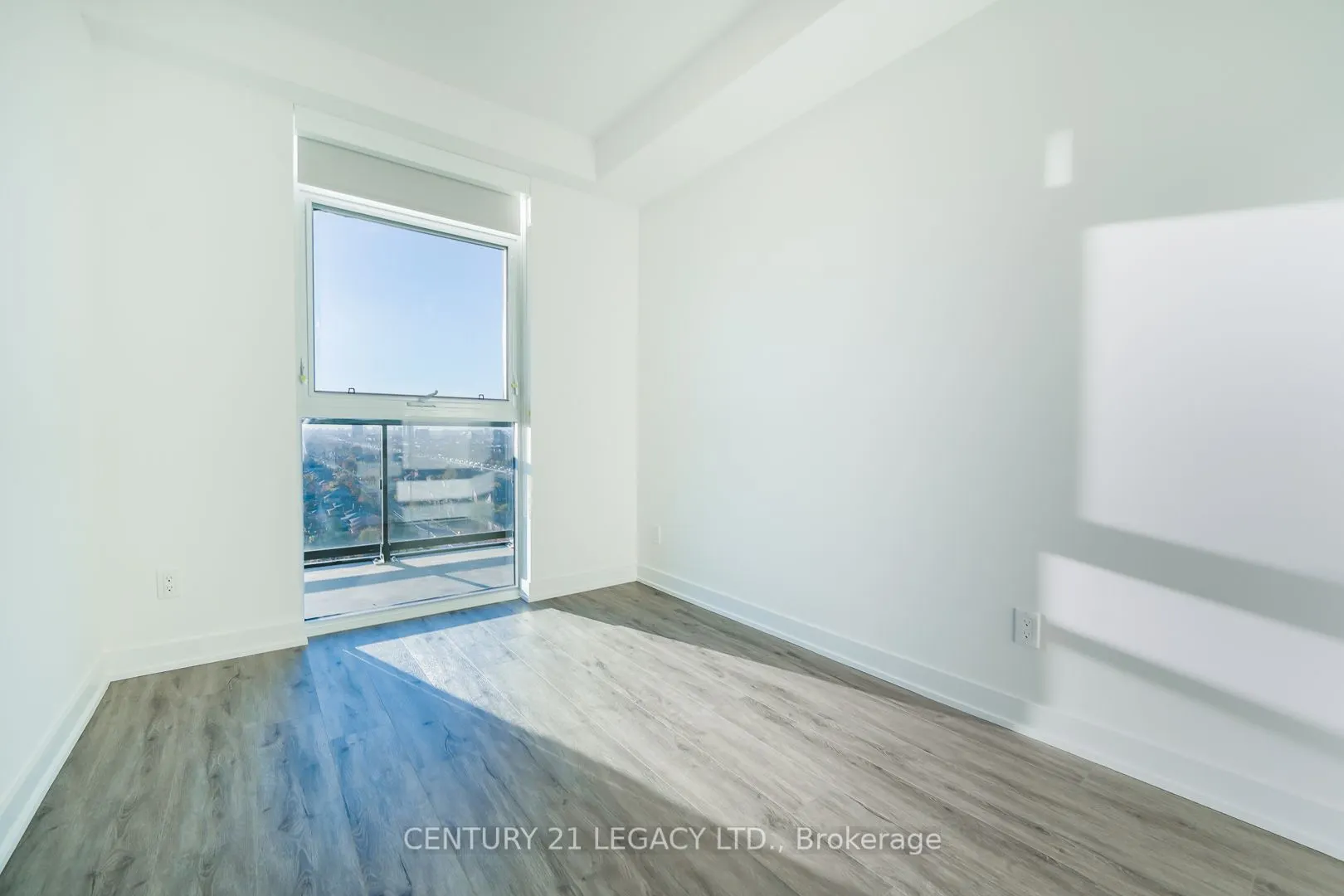 251 Manitoba Street, #1808