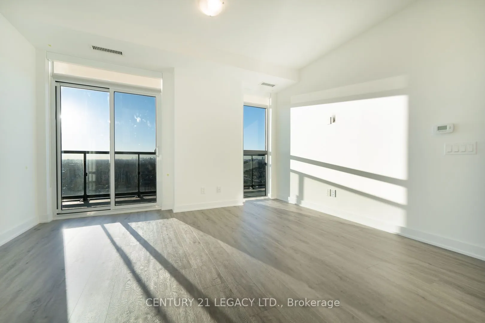 251 Manitoba Street, #1808