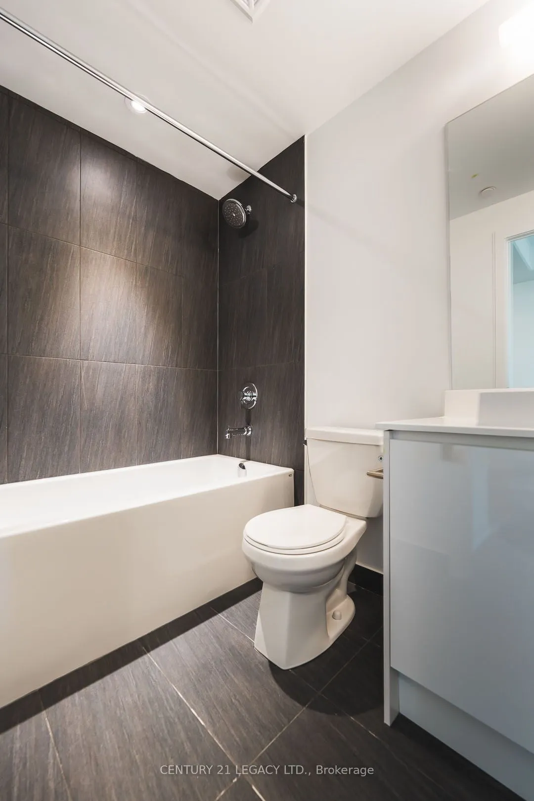 251 Manitoba Street, #1808