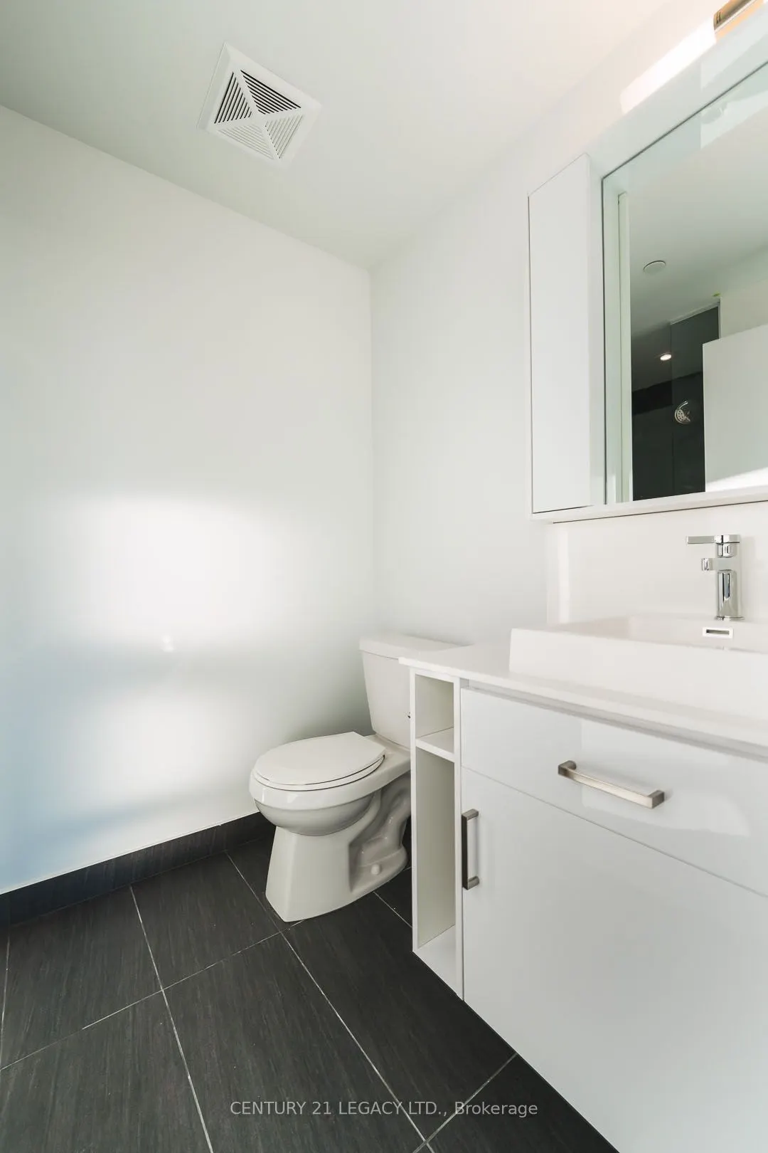 251 Manitoba Street, #1808