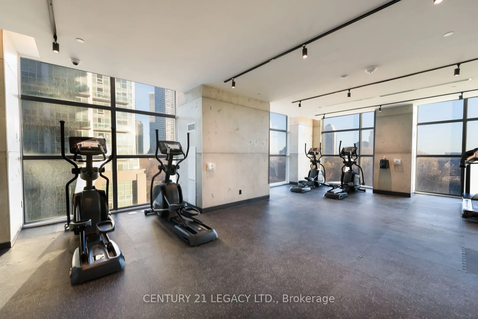 251 Manitoba Street, #1808