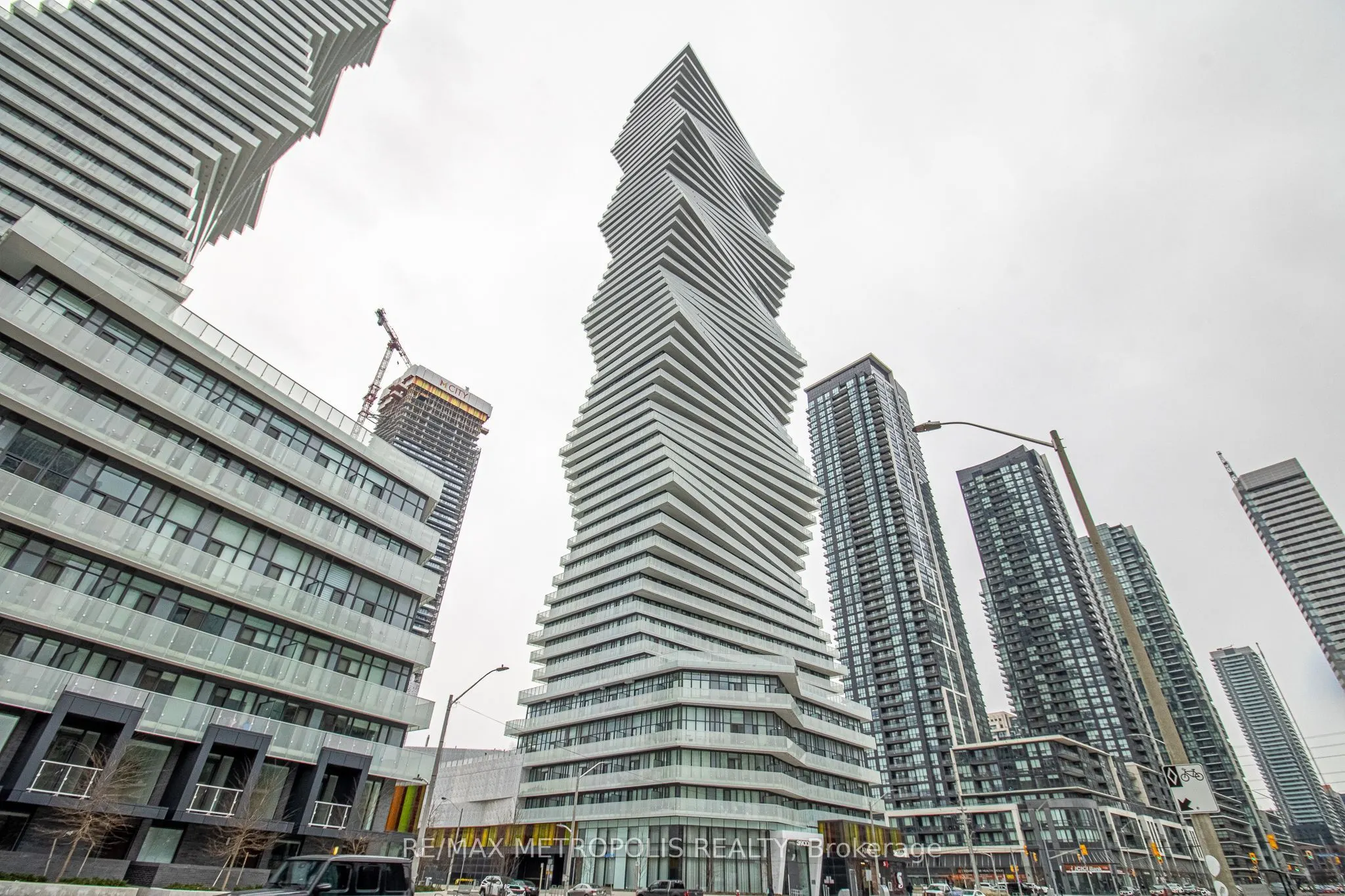 3900 Confederation Parkway, #216