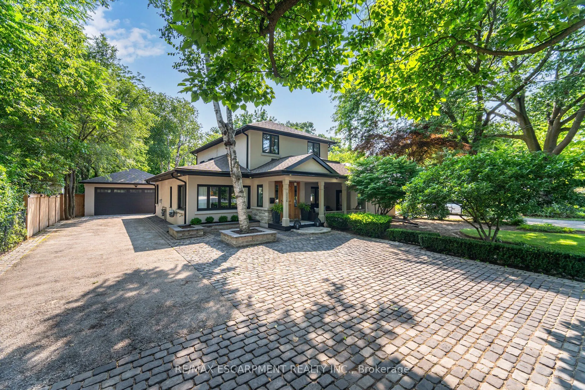 2126 Grange Drive