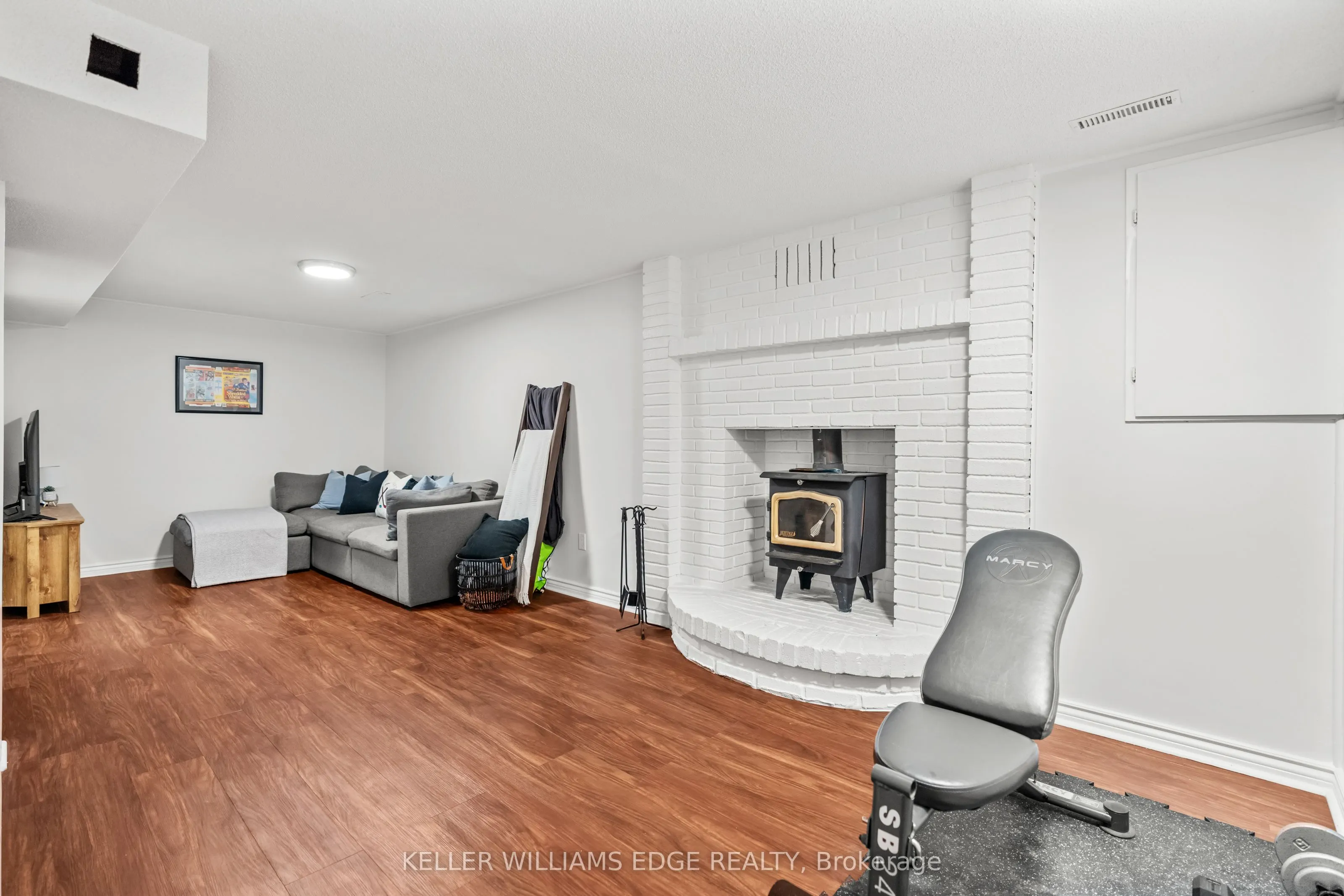 1464 Reynolds Avenue