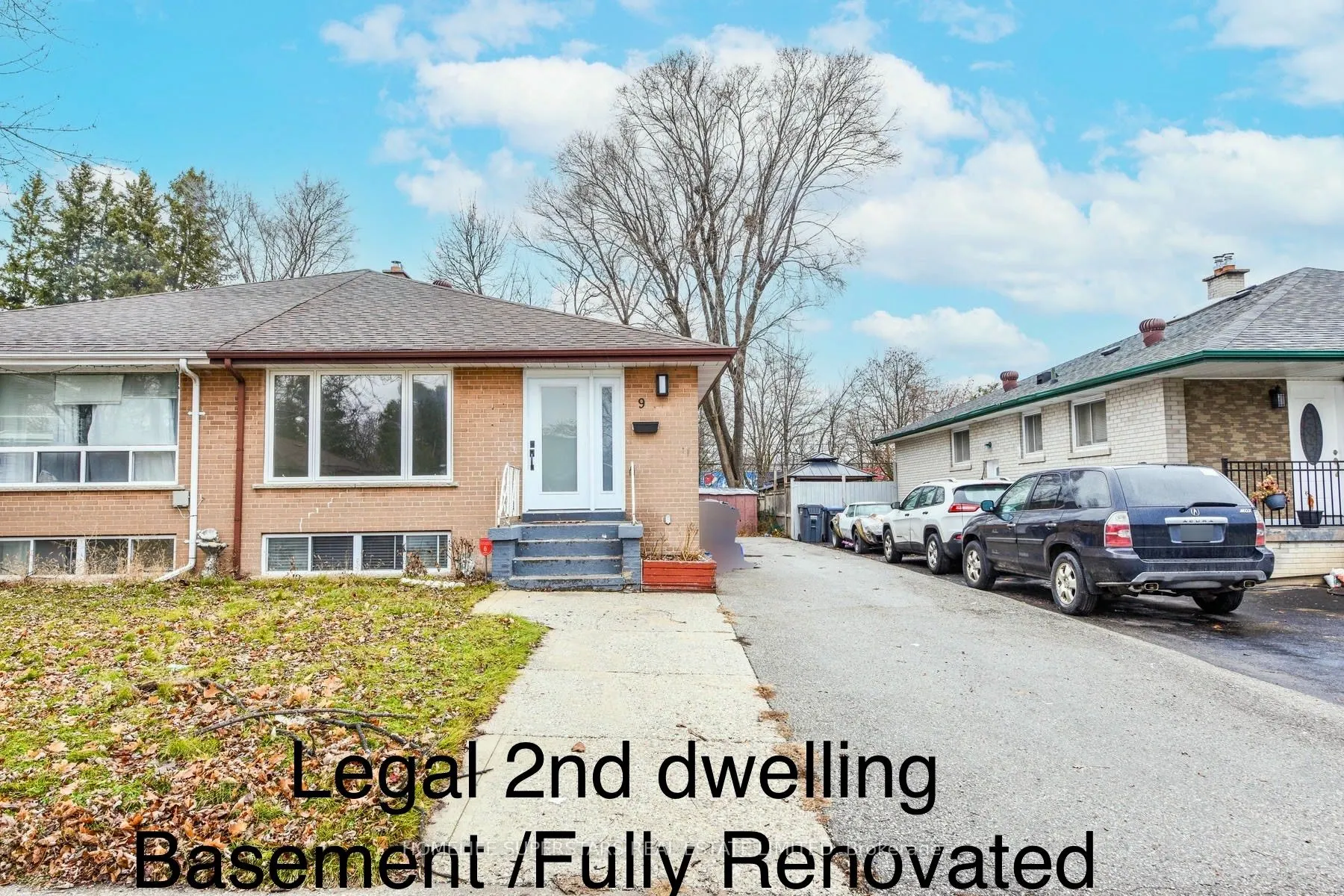 9 Aloma Crescent