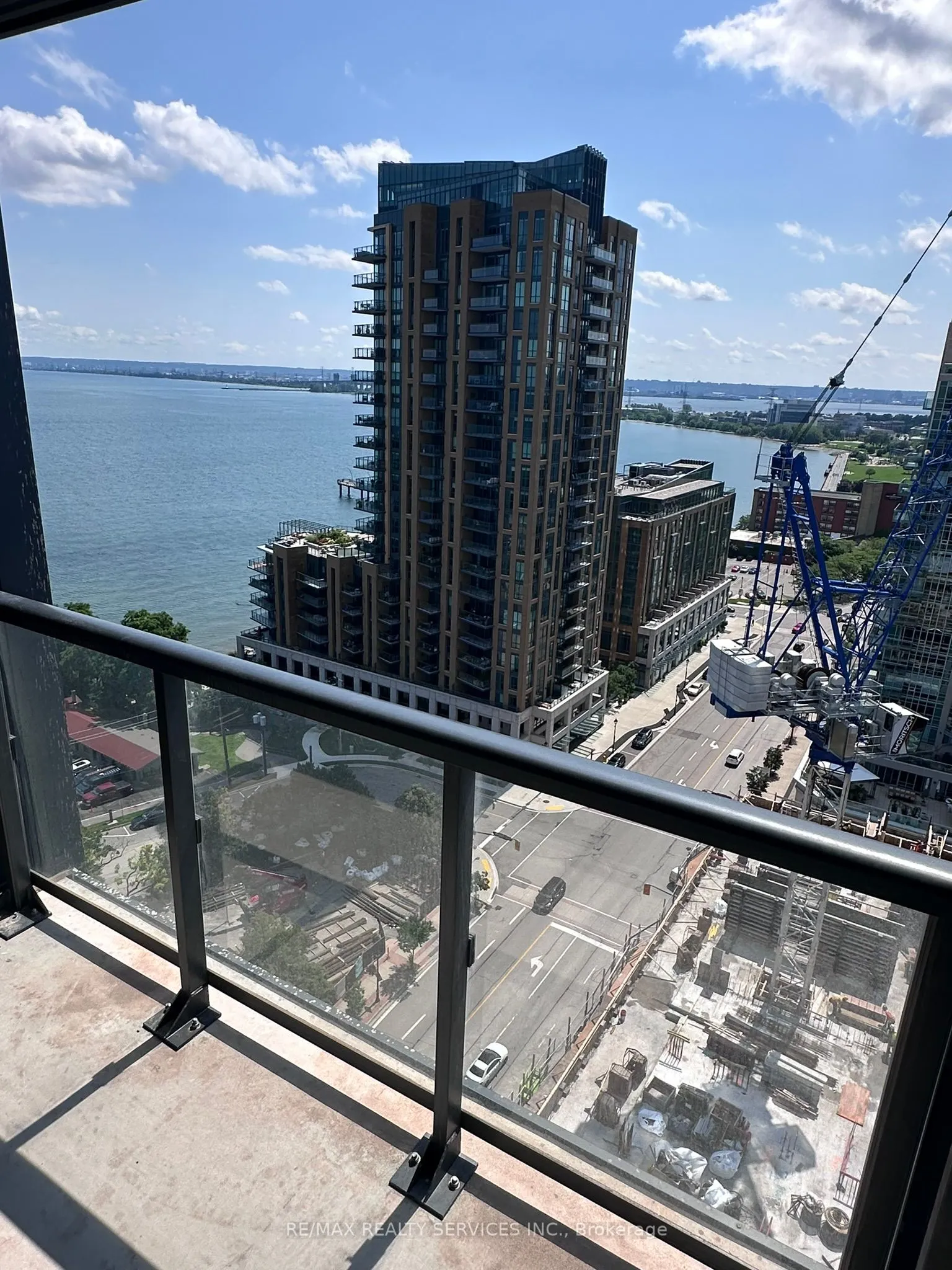 370 Martha Street, #1708