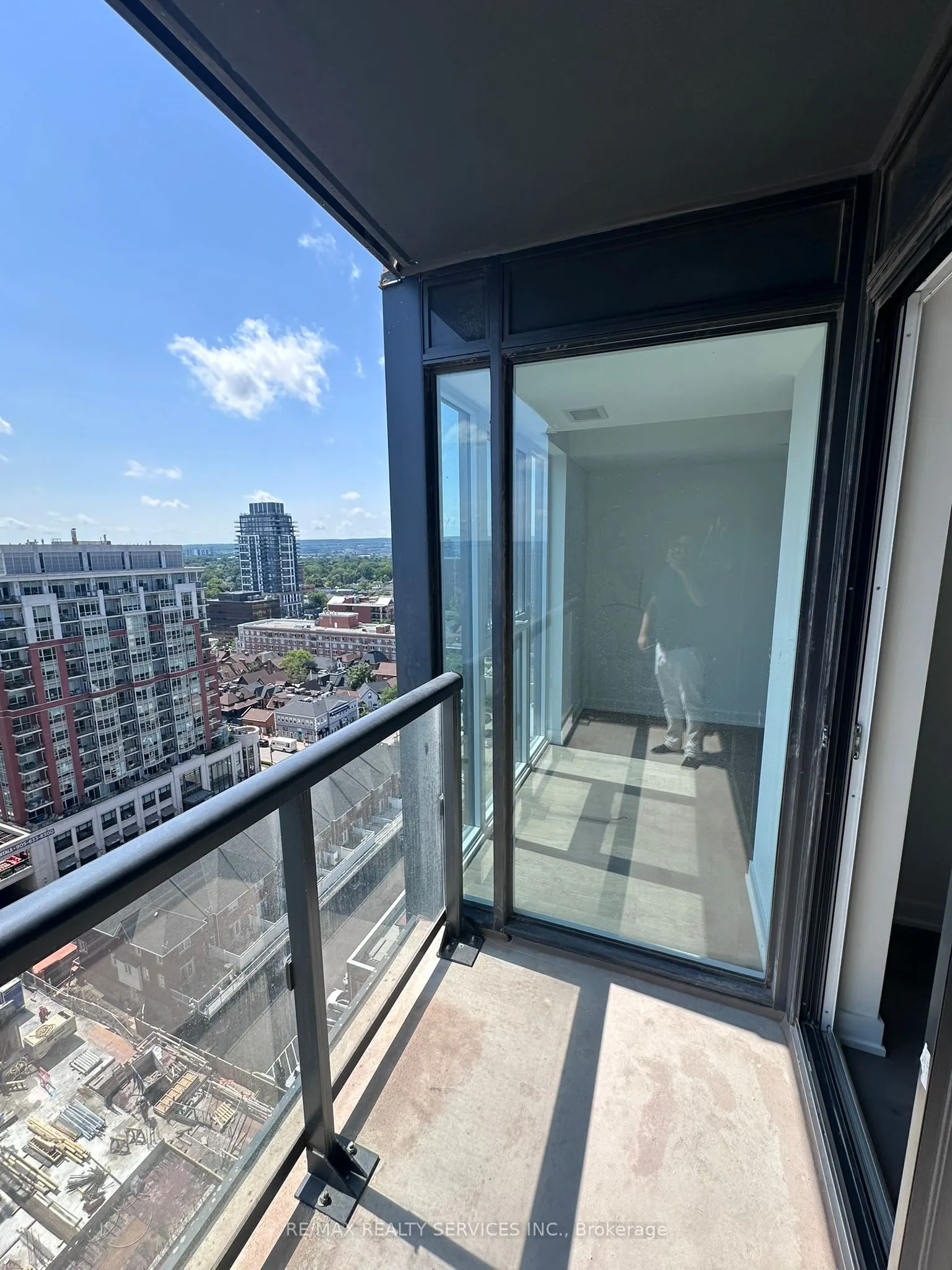 370 Martha Street, #1708