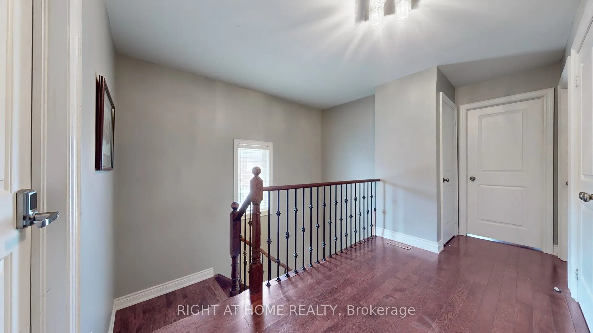4 Mcelroy Court