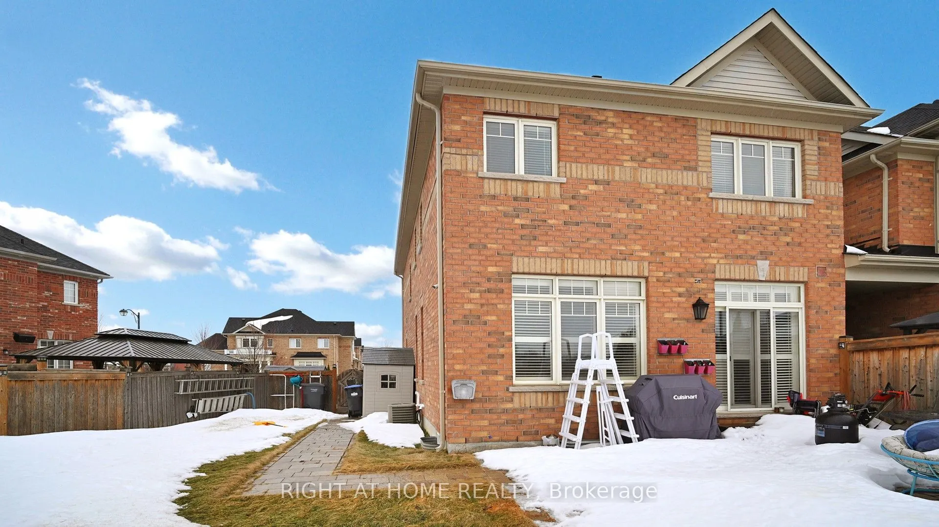 4 Mcelroy Court