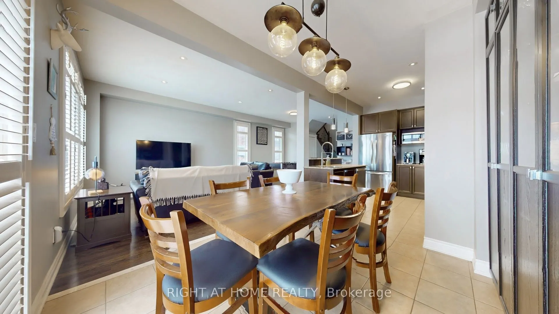 4 Mcelroy Court