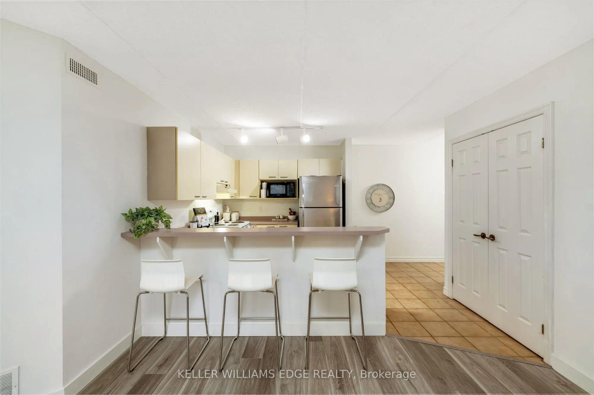 2030 Cleaver Avenue, #212