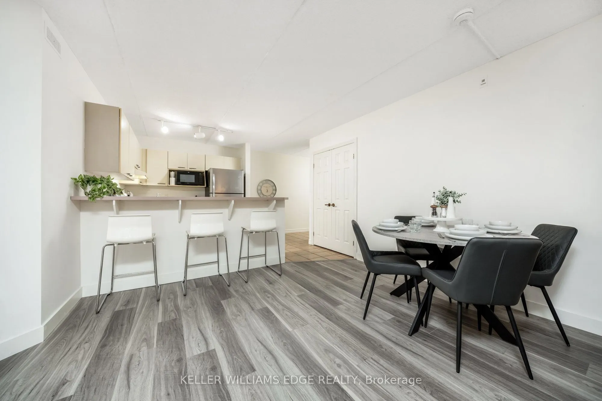 2030 Cleaver Avenue, #212