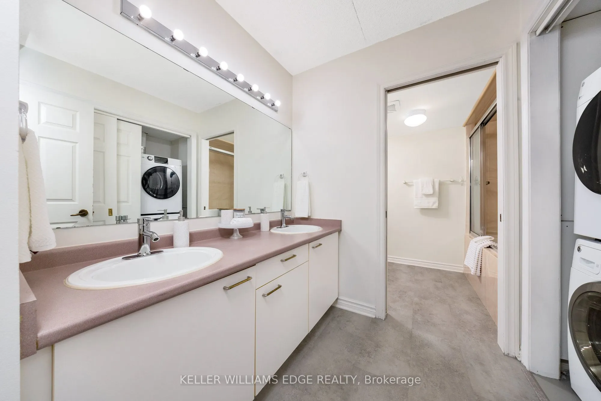 2030 Cleaver Avenue, #212