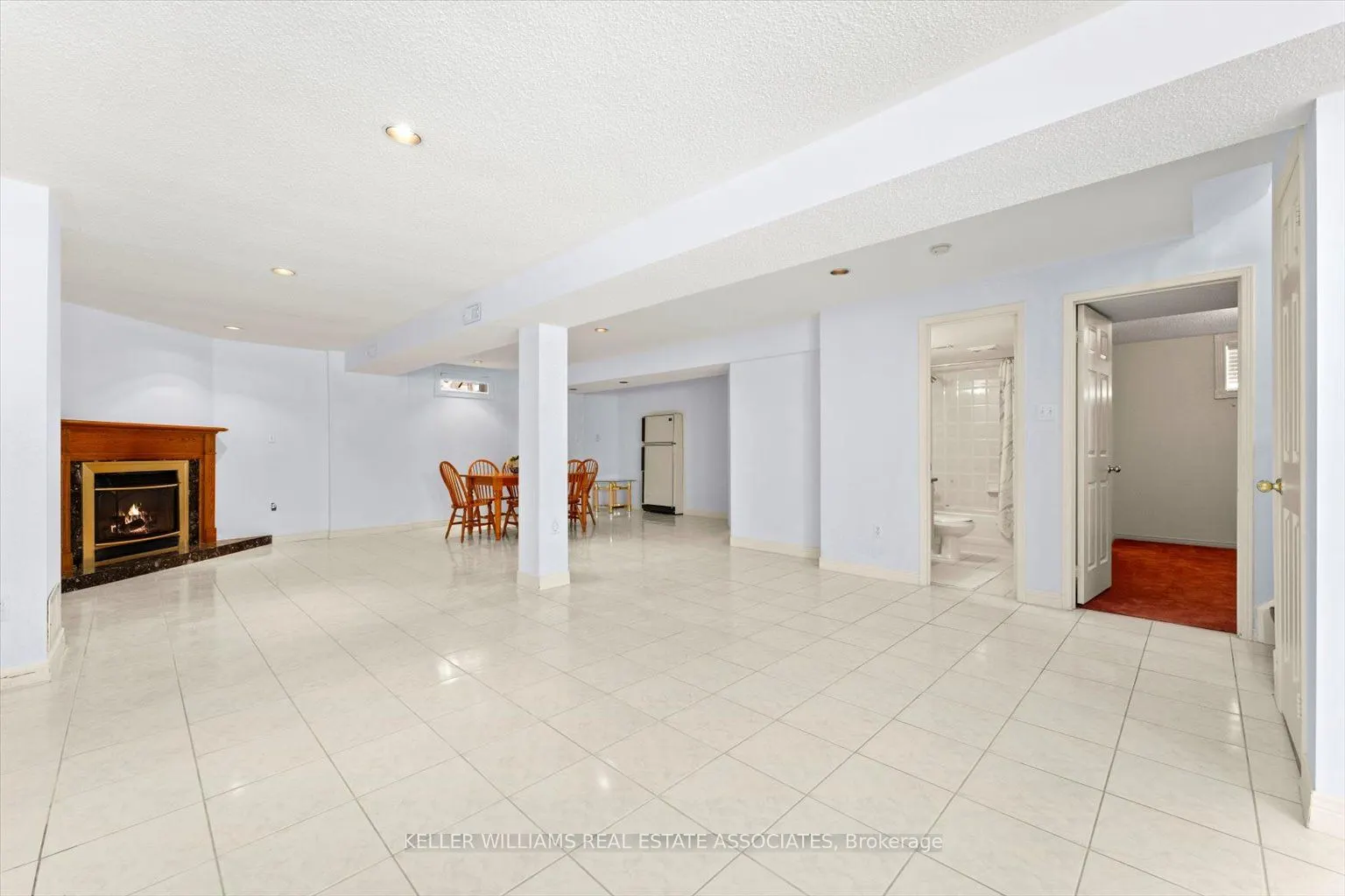 65 Summerfield Crescent