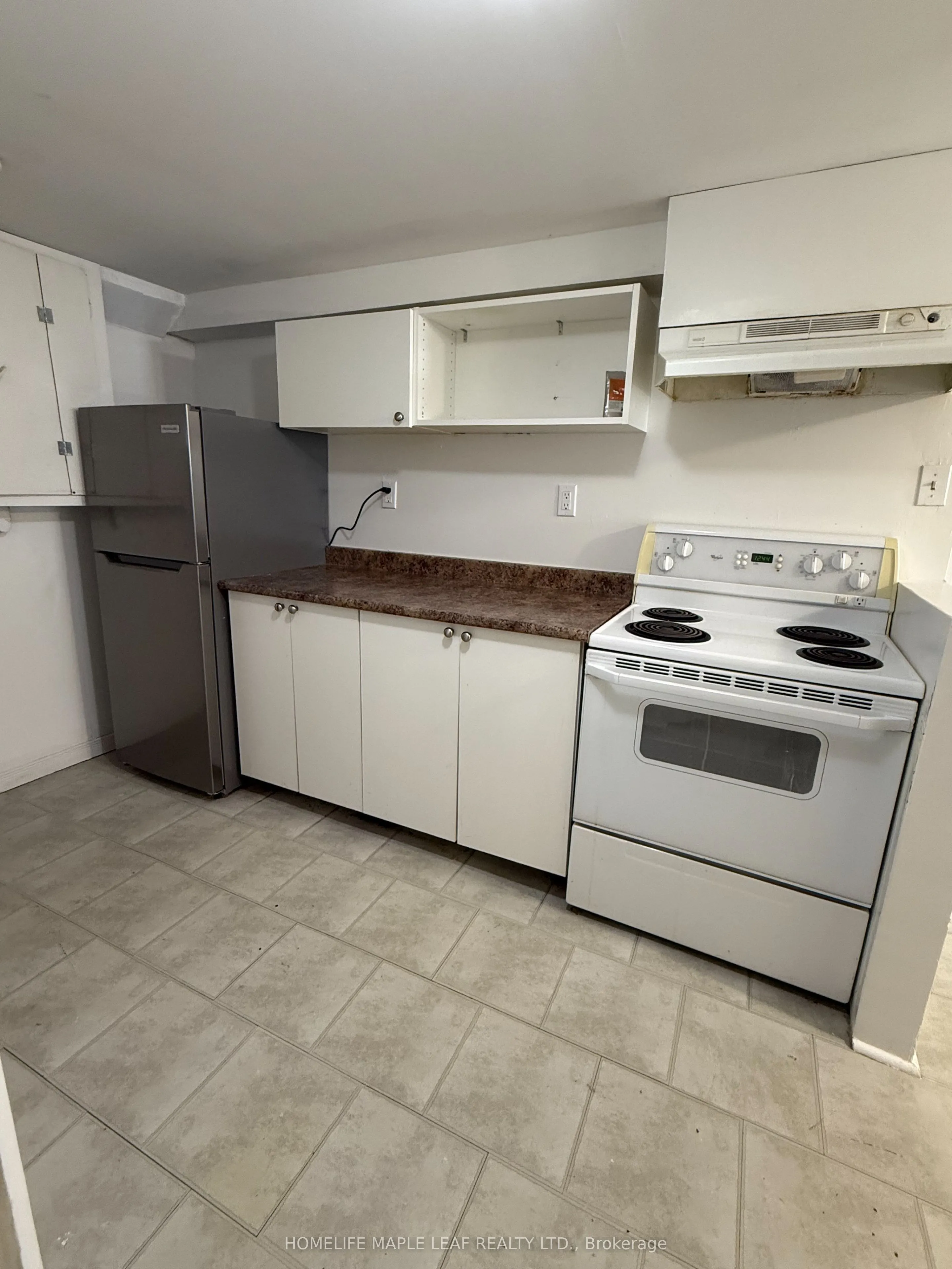 21 ALBION Crescent, #Bsmt