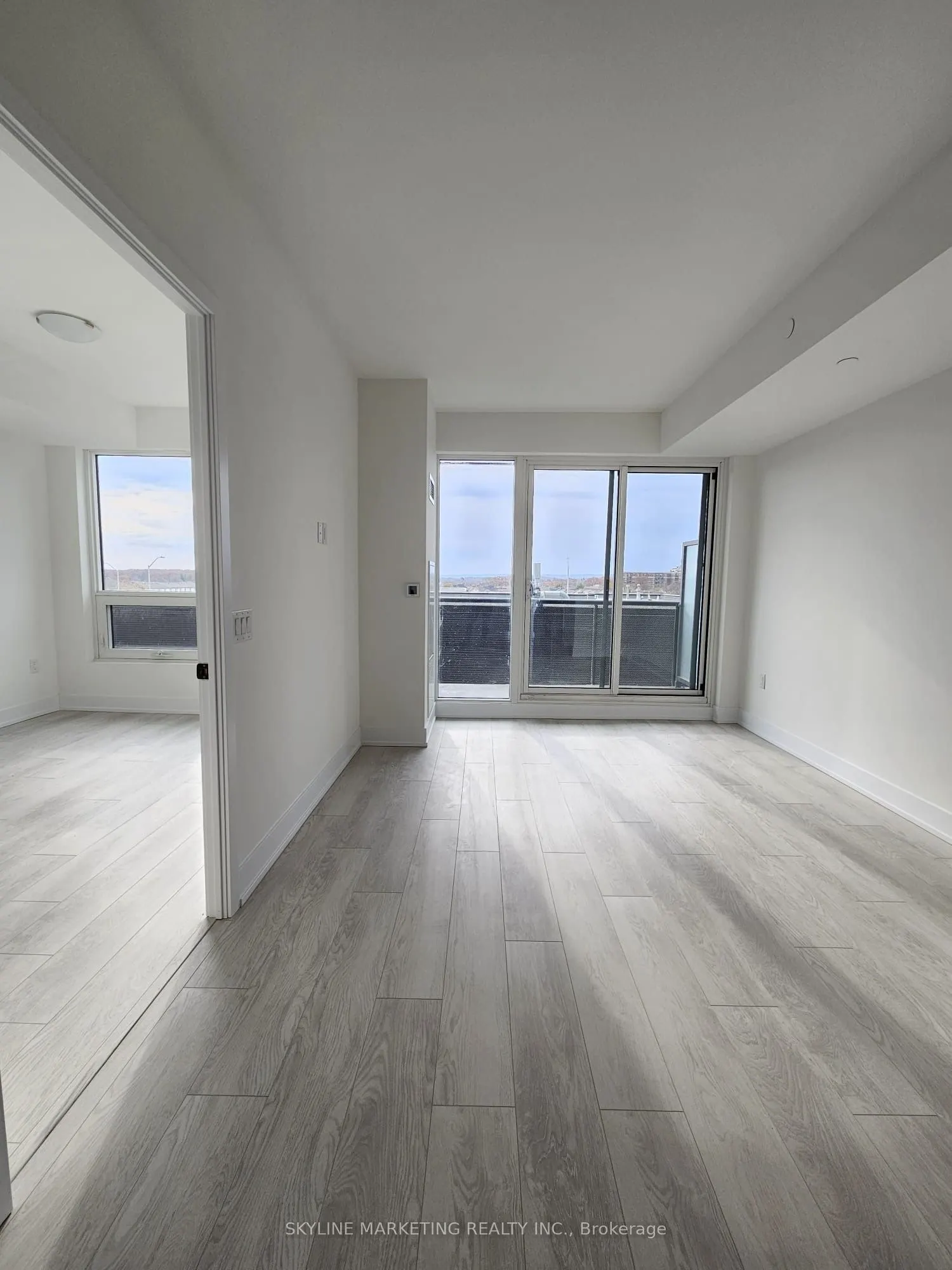 2450 Old Bronte Road, #240