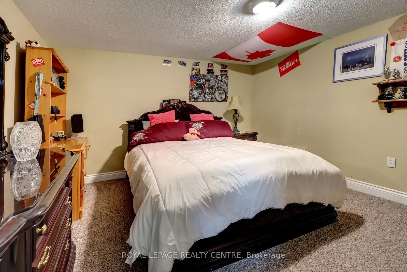 102 Kenpark Avenue