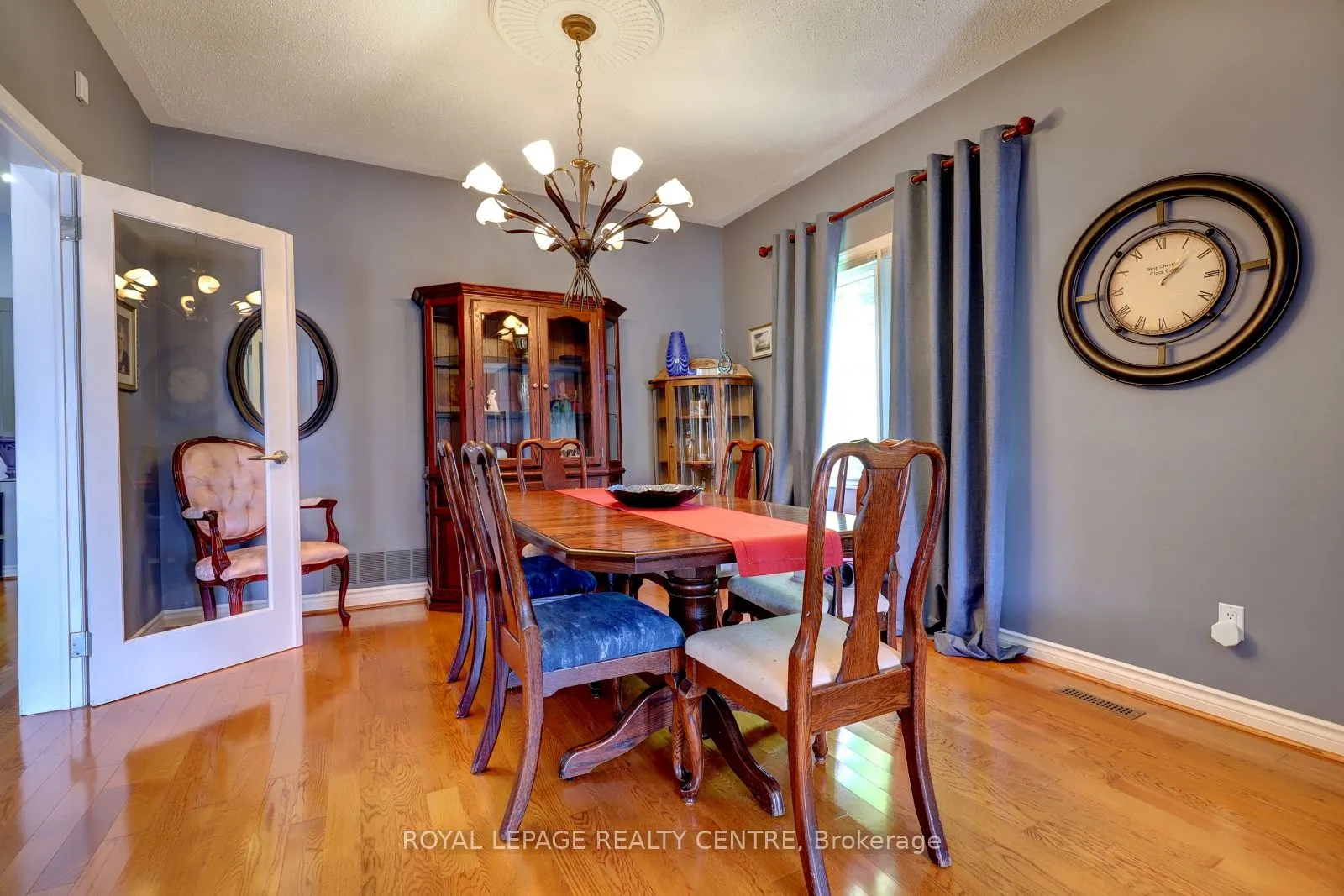 102 Kenpark Avenue