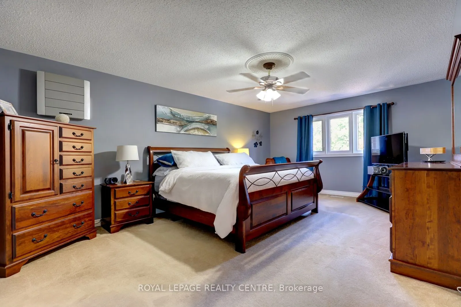 102 Kenpark Avenue