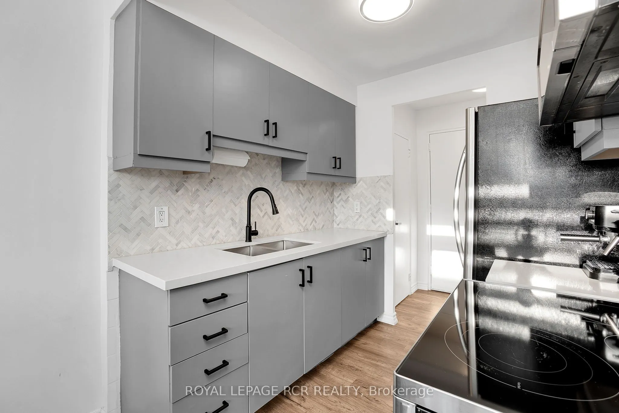 50 Gulliver Road, #205