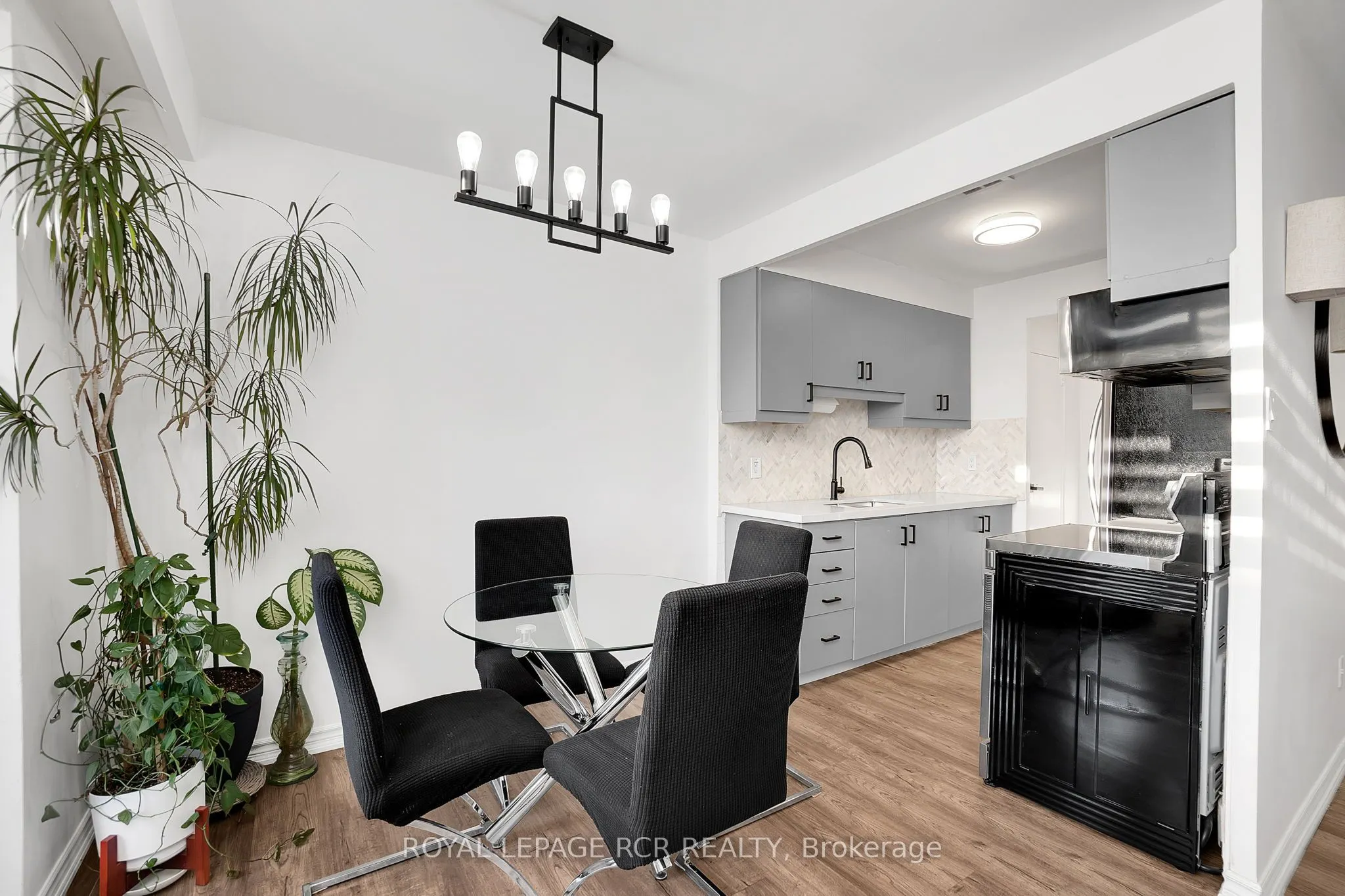 50 Gulliver Road, #205