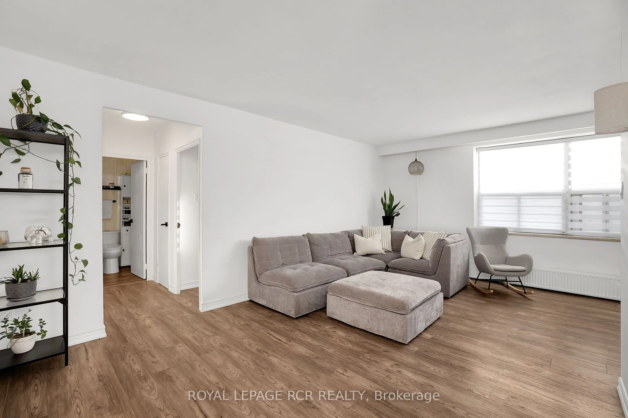 50 Gulliver Road, #205