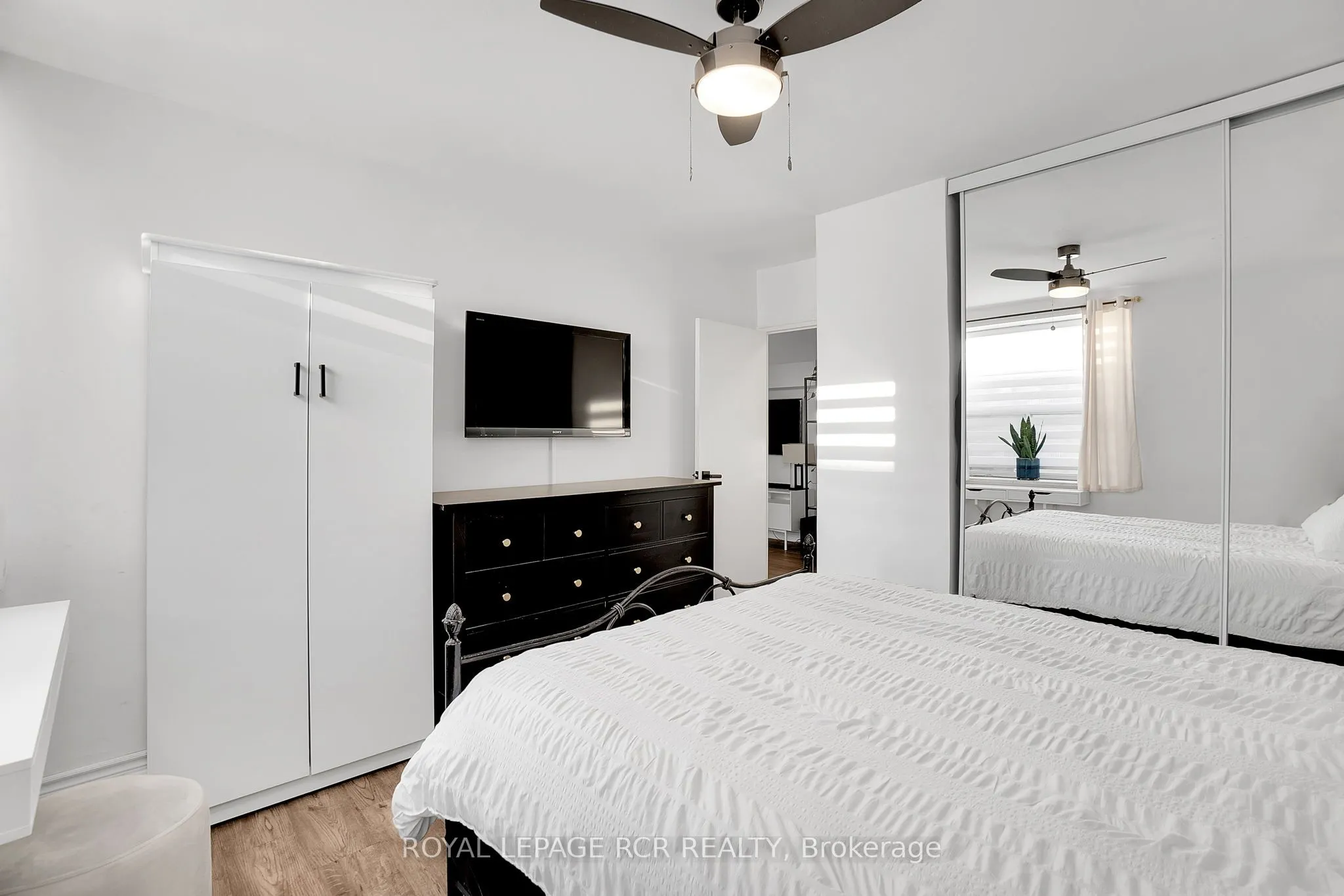 50 Gulliver Road, #205