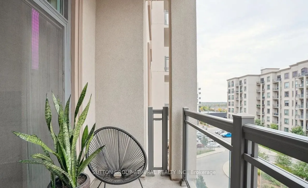 2486 Old Bronte Road, #503